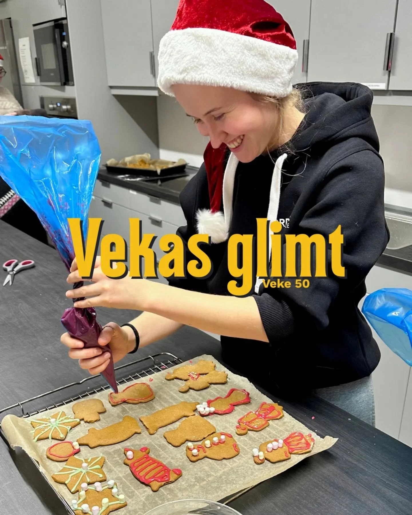 Vekas glimt fr&aring; v&aring;r koselege f&oslash;rjulstid 🎄🥰 #fjordanefhs #folkeh&oslash;gskole #vekasglimt
