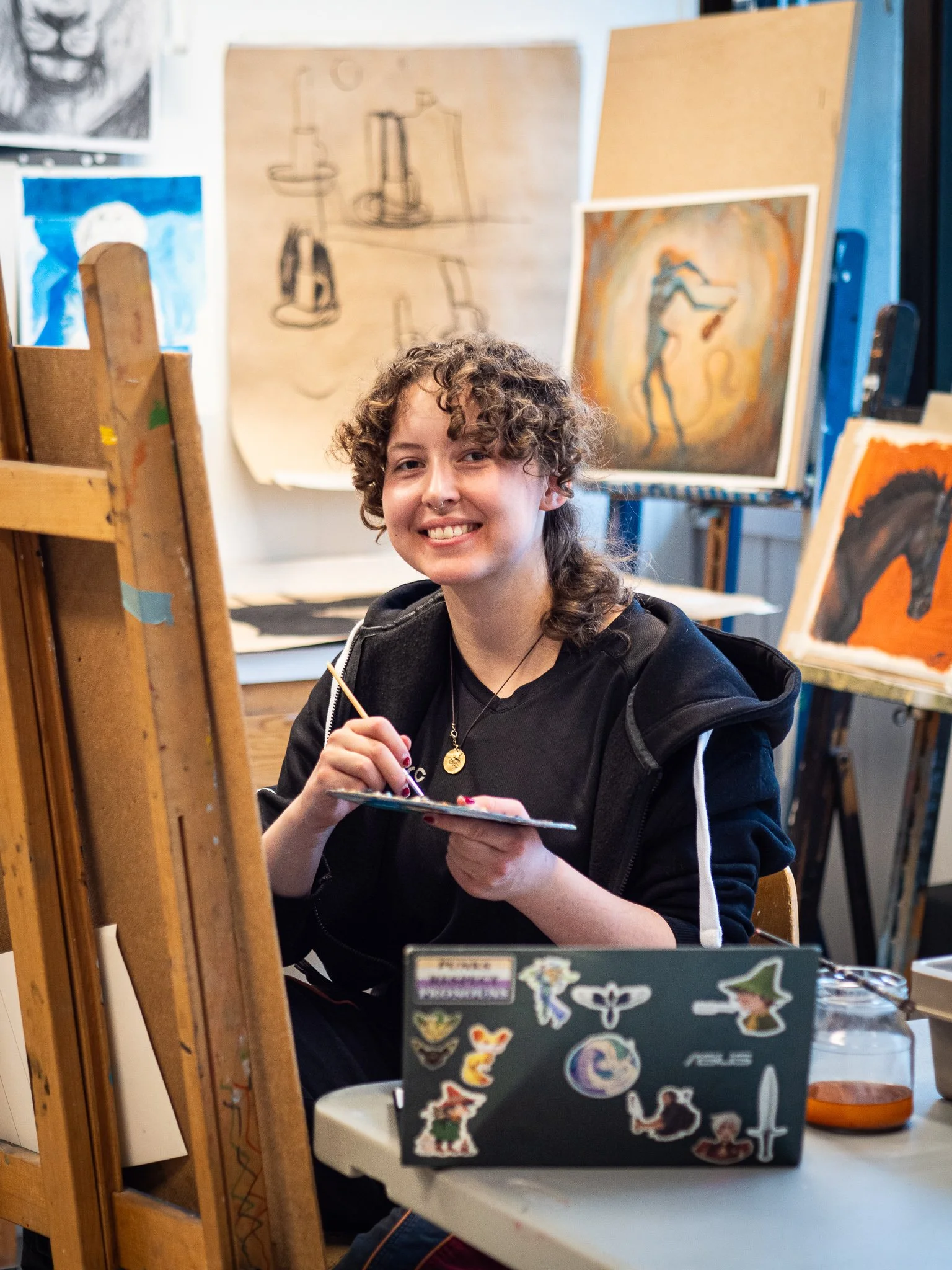 Olivia kunst valgfag Fjordane folkehøgskule.jpg
