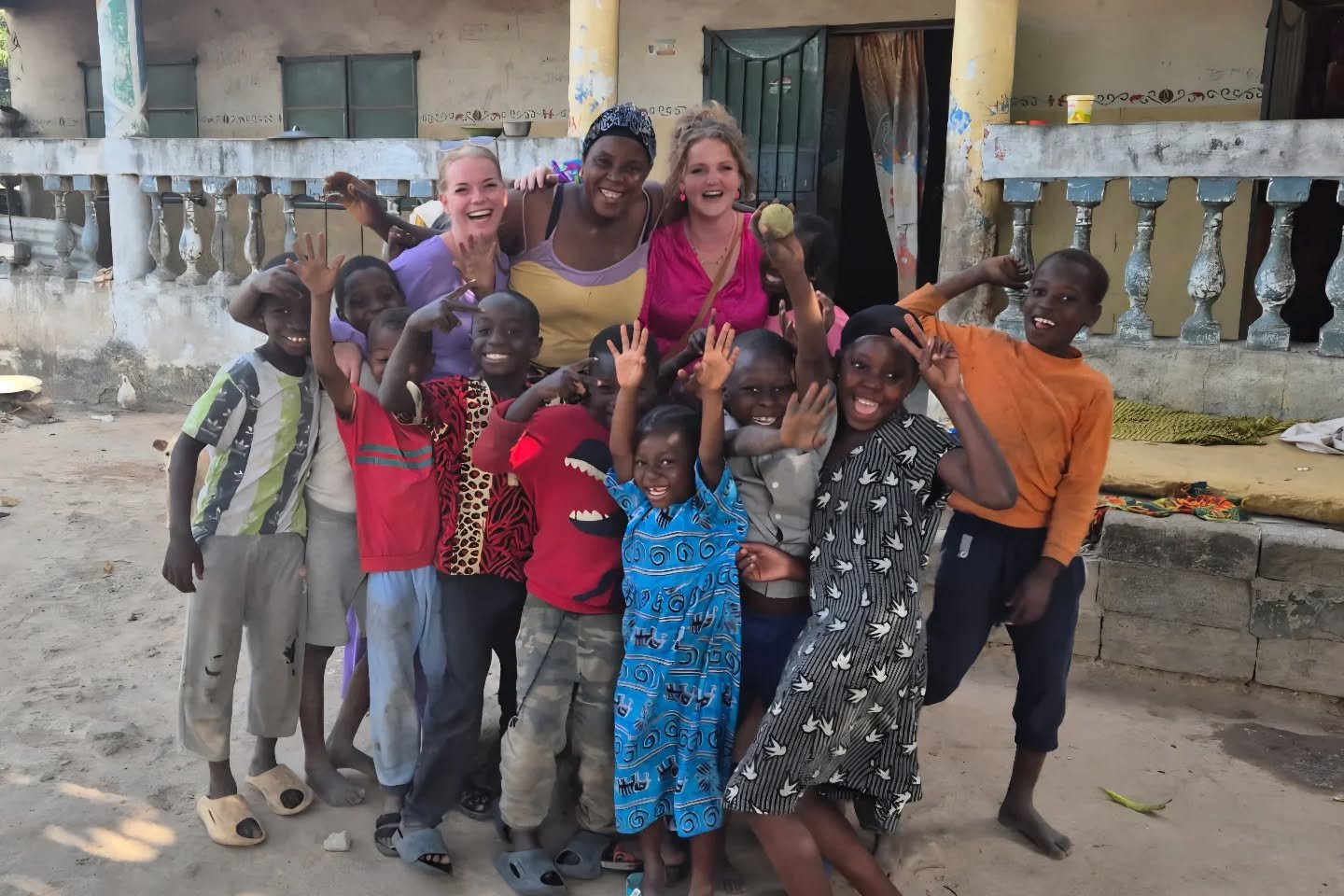 &ldquo;Let the beauty of this Sunday fill your soul with hope and blessings.&rdquo; 🧡