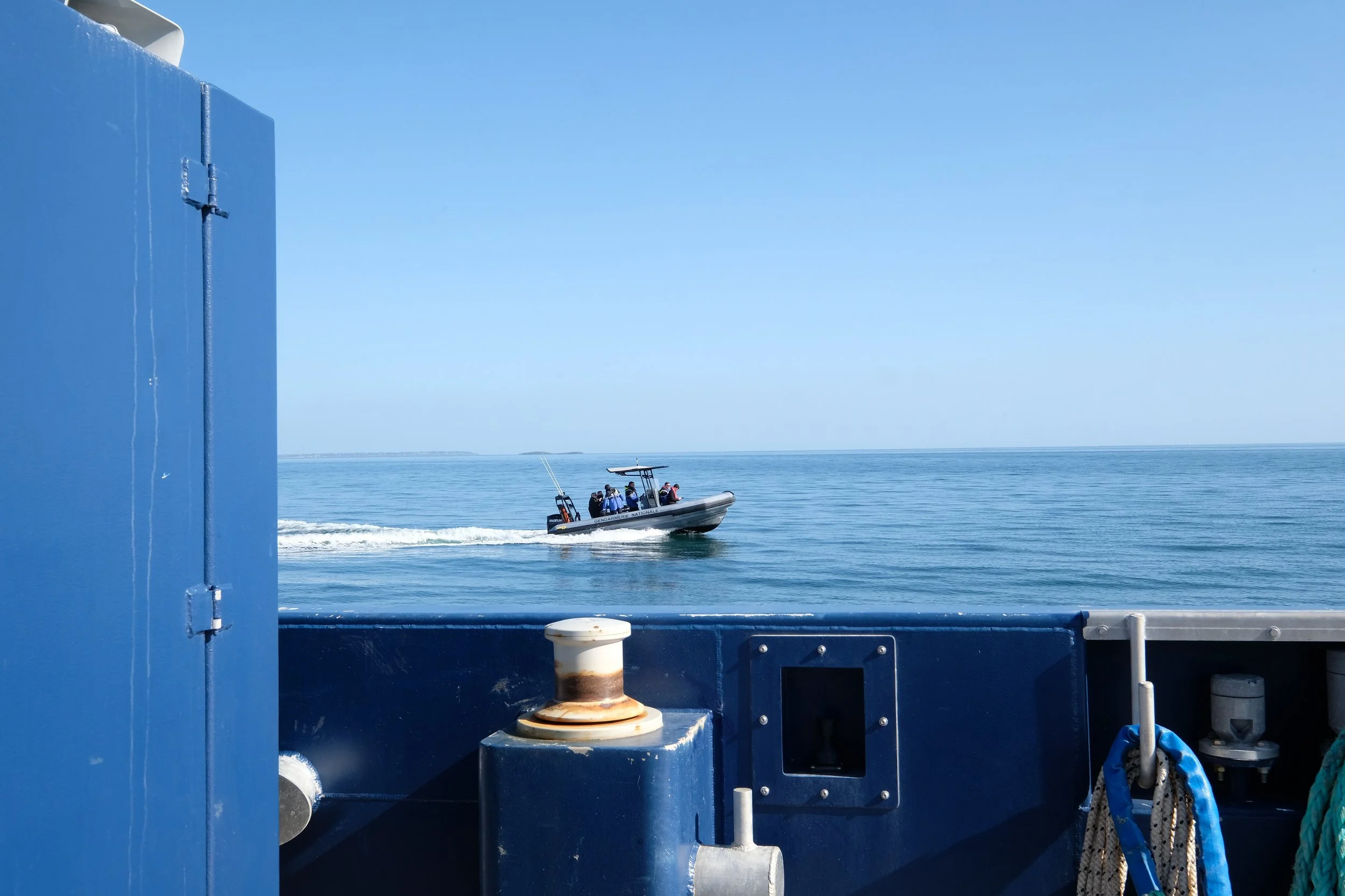 Déplacement du commissaire européen Costas Kadis au port de Kerisper