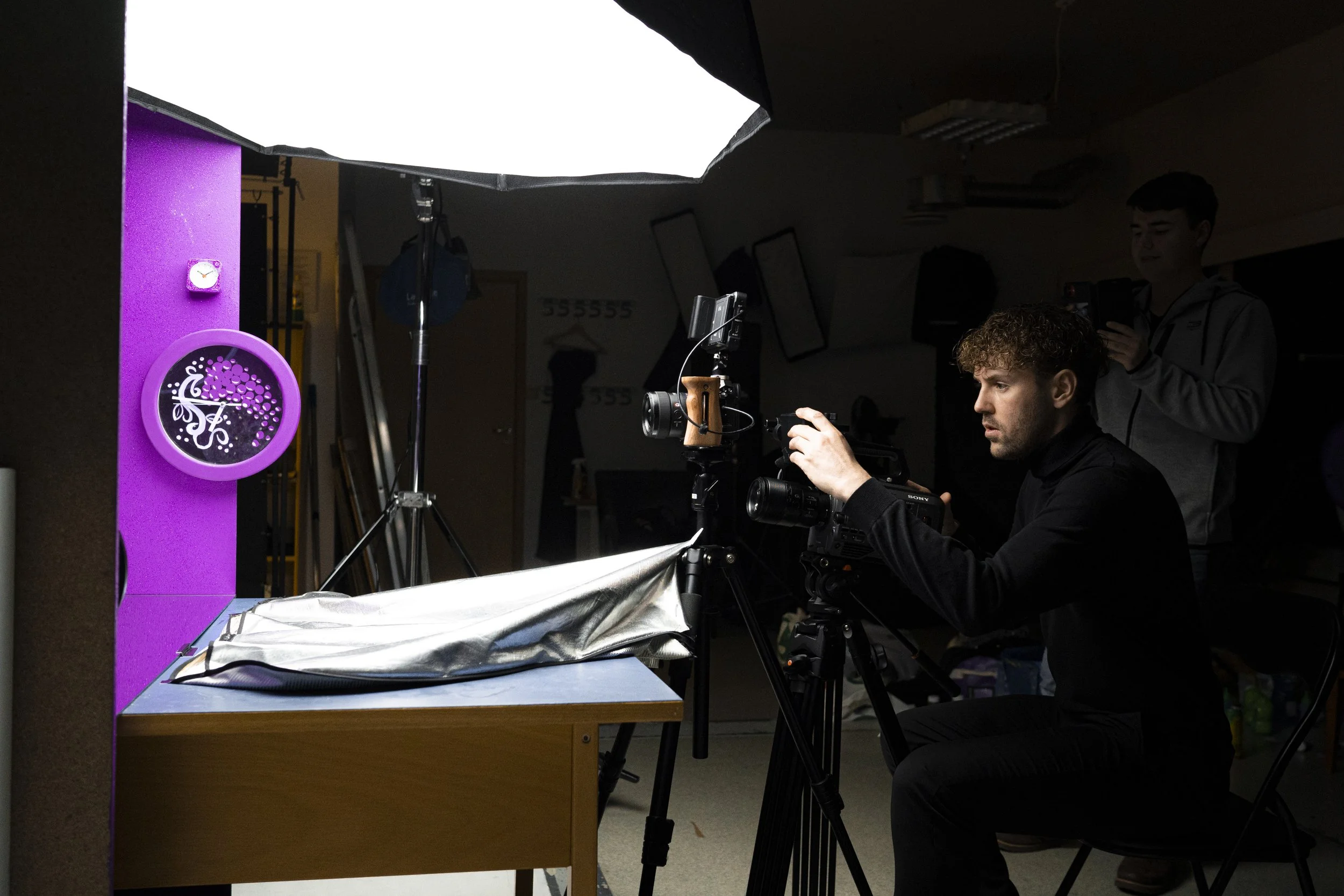 My Lover BTS Clockroom08.jpg