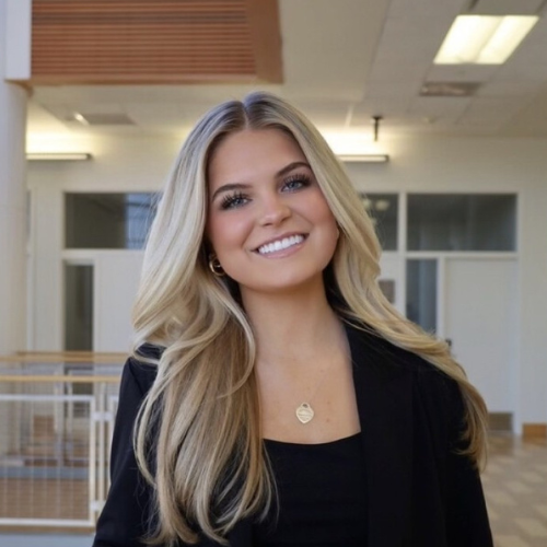 Aoibhe Landers, University of Illinois at Urbana-Champaign