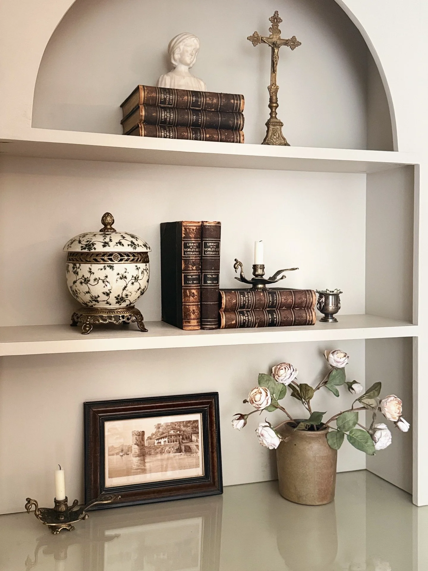 He is Risen!  Happy Easter to everyone! ✝️🤍