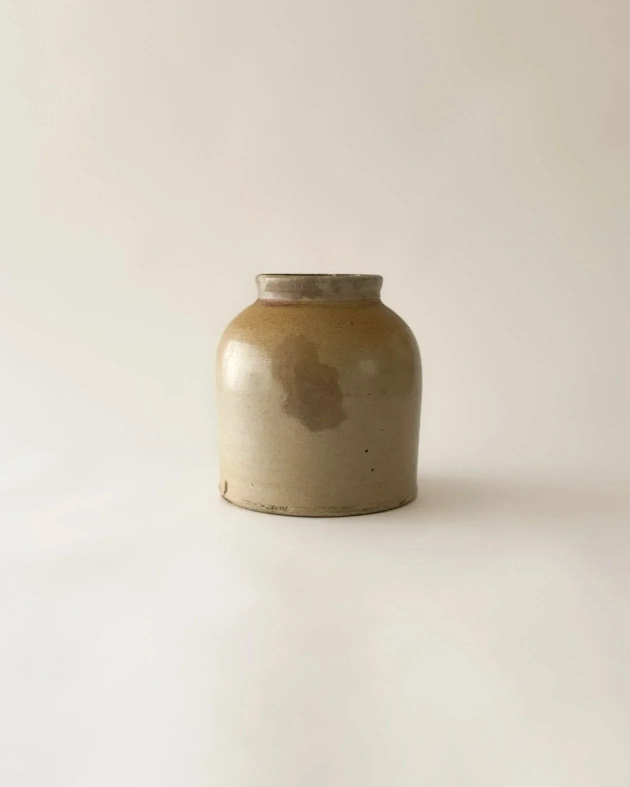 Large Salt-Glazed Crock - Mustard/Beige