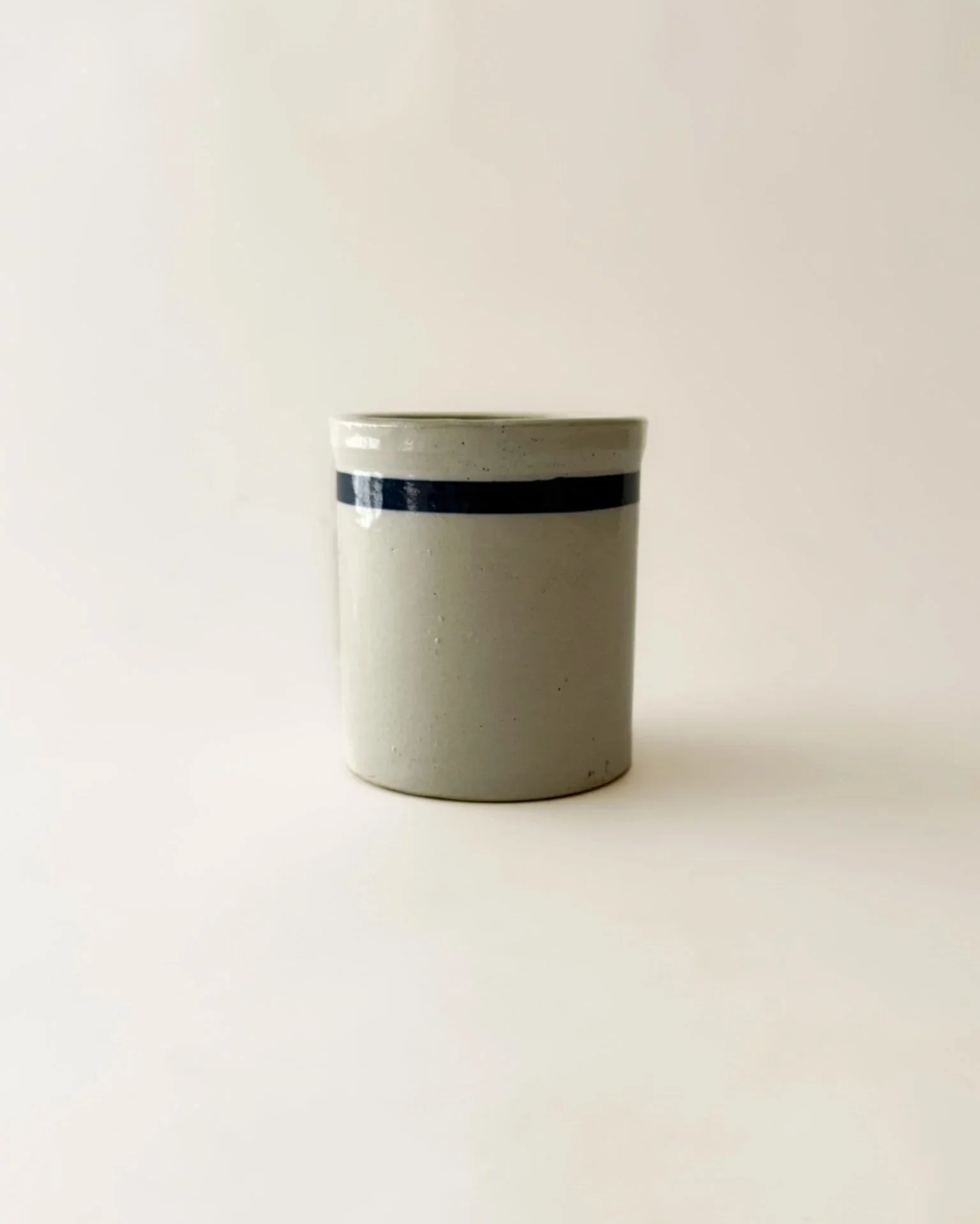 Small Stoneware Crock - Beige With Blue Band