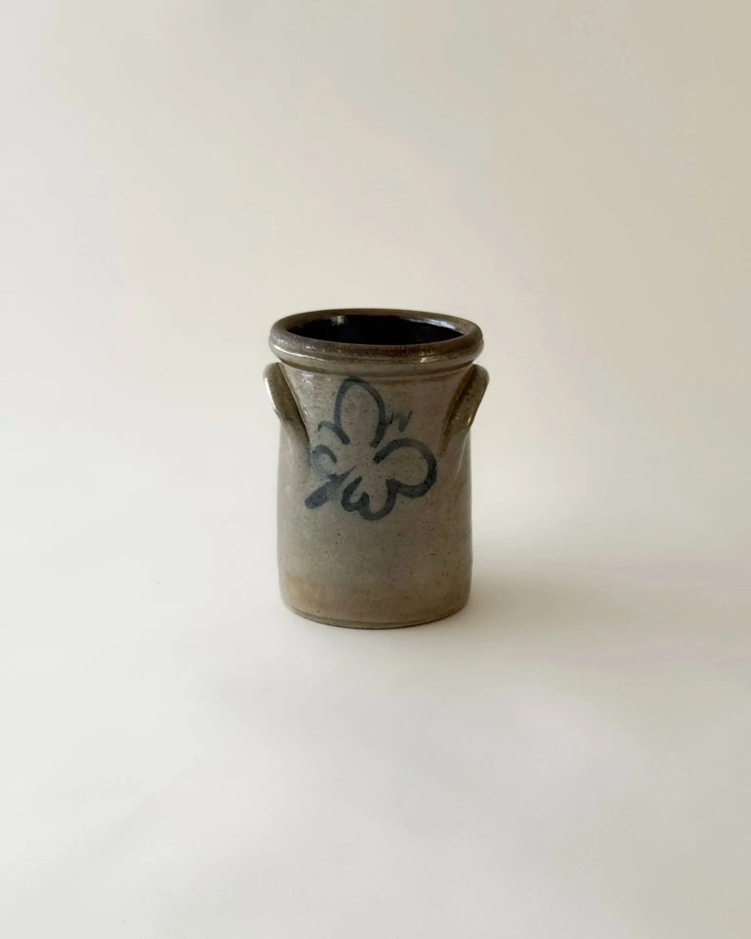Small Wide-Mouth Stoneware Crock - Beige