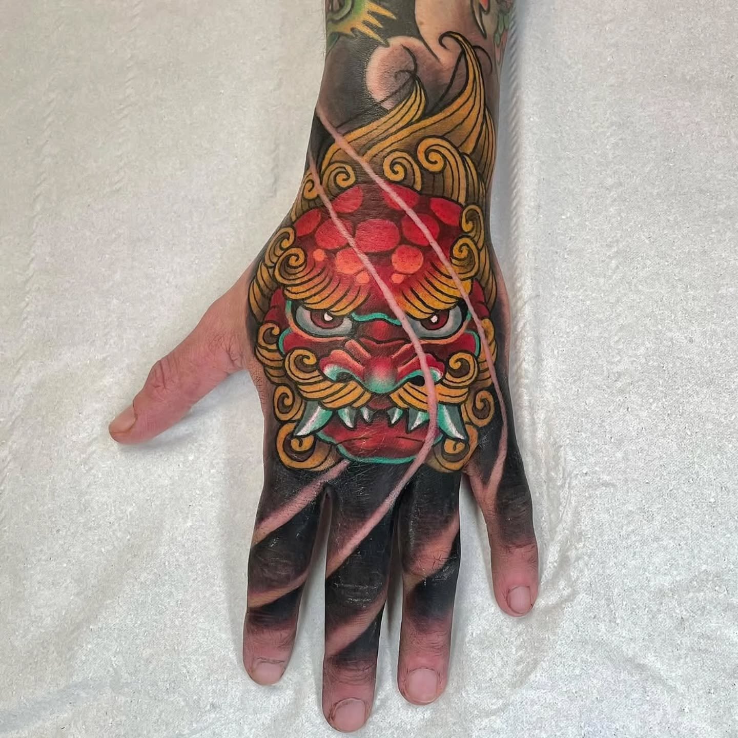 reposted from @mikeharpertattoo
#blackgalleon#blackgalleon #blackgalleontattoo #mikeharpertattoo #kingslynntattoo #kingslynntattooartists #foodogtattoo #japanesetattoo #handtattoo #handtattoos #japanesetattoos