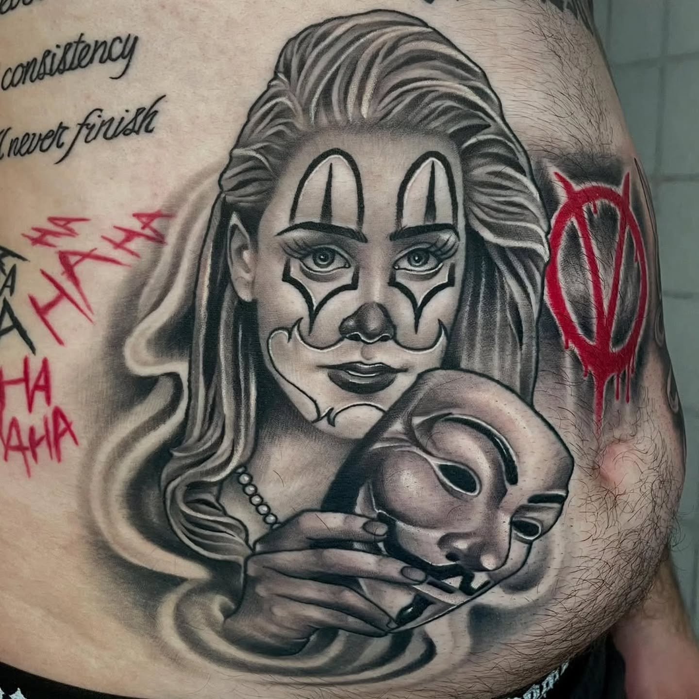 reposted from @mikeharpertattoo
#blackgalleon#blackgalleon #blackgalleontattoo #mikeharpertattoo #kingslynntattoo #kingslynntattooartists #chicanotattoo #vforvendetta #vforvendettatattoo #bnginksociety #bngtattoo #dankubin #aloetattoo #cheyennetatto