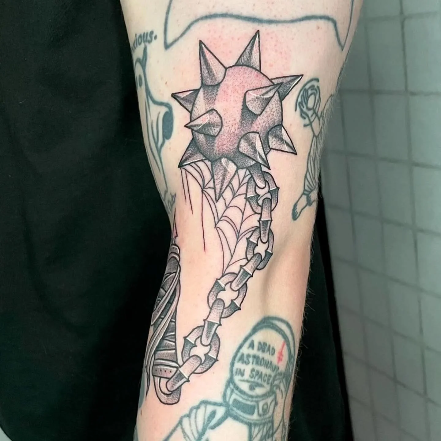 reposted from @mikeharpertattoo

#blackgalleon #blackgalleontattoo #mikeharpertattoo #kingslynntattoo #kingslynntattooartists #flailtattoo #stippledtattoos #stipplingtattoos