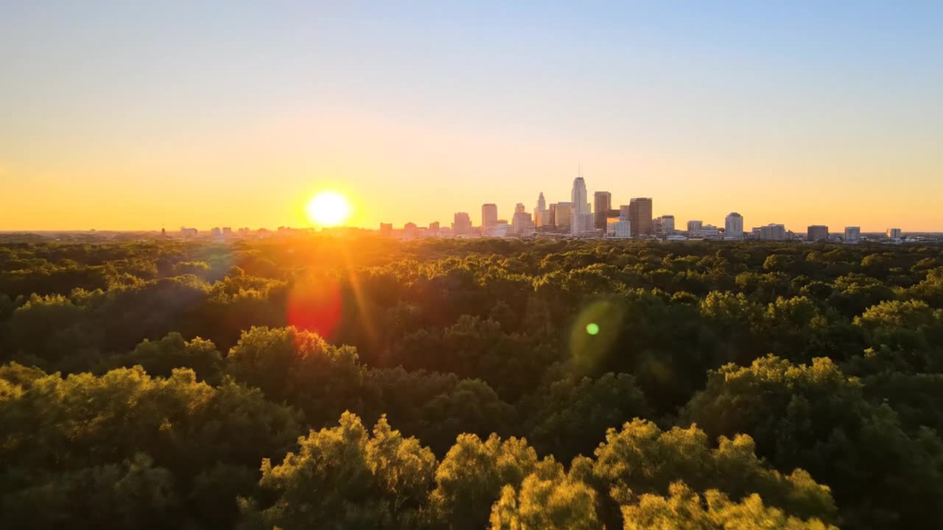 The Triangle Talent Paradox: Why Executive Hiring is Booming While the Nation Treads Water