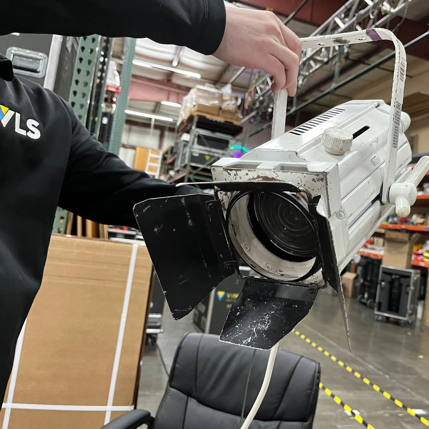 For @meowwolfhouston, the team at @vincent.ltg turned this relic of the past into a functional, controllable fixture, fitting right into the story and the scenery.  This aging Selecon fresnel got a new lease on life with a color-mixing LED light engi