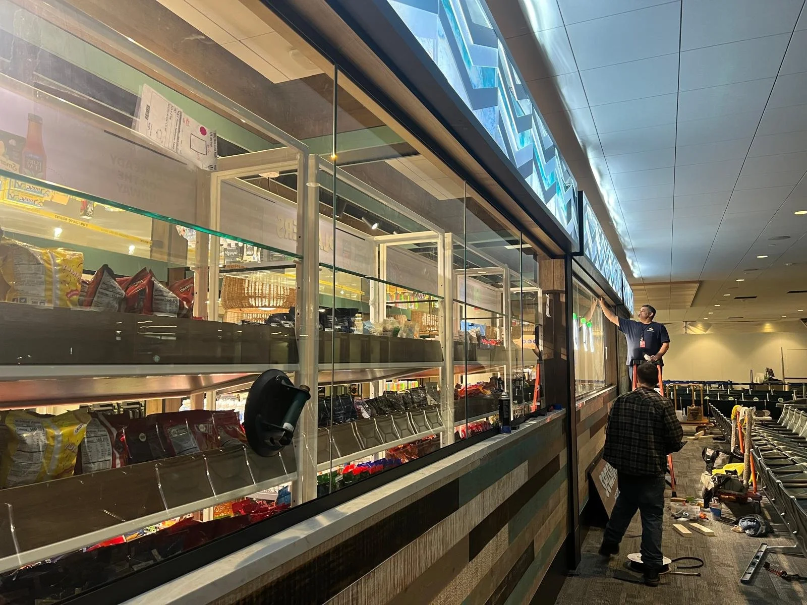 Glass airport.jpg