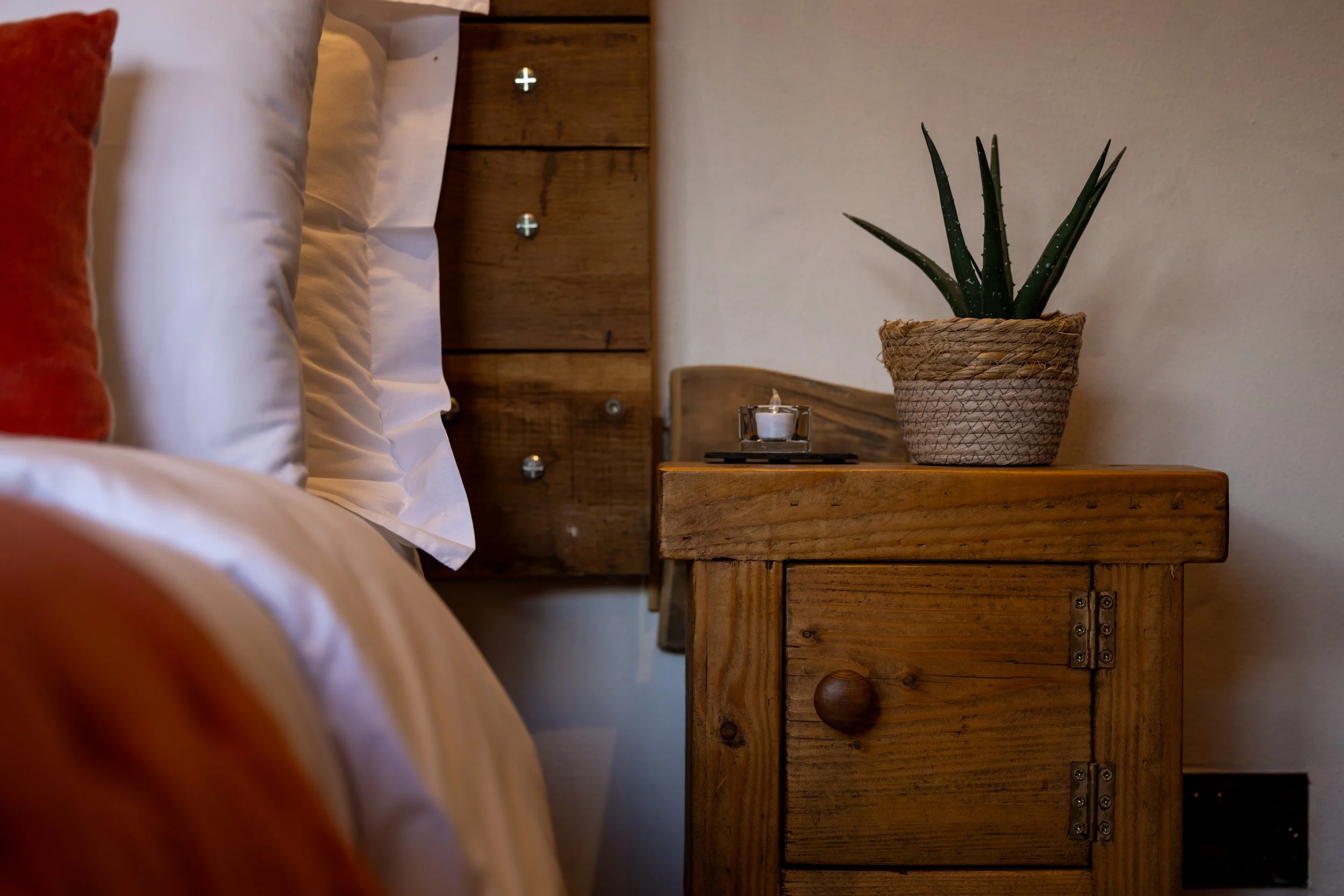 The Snug & River Hideaway-79.jpg