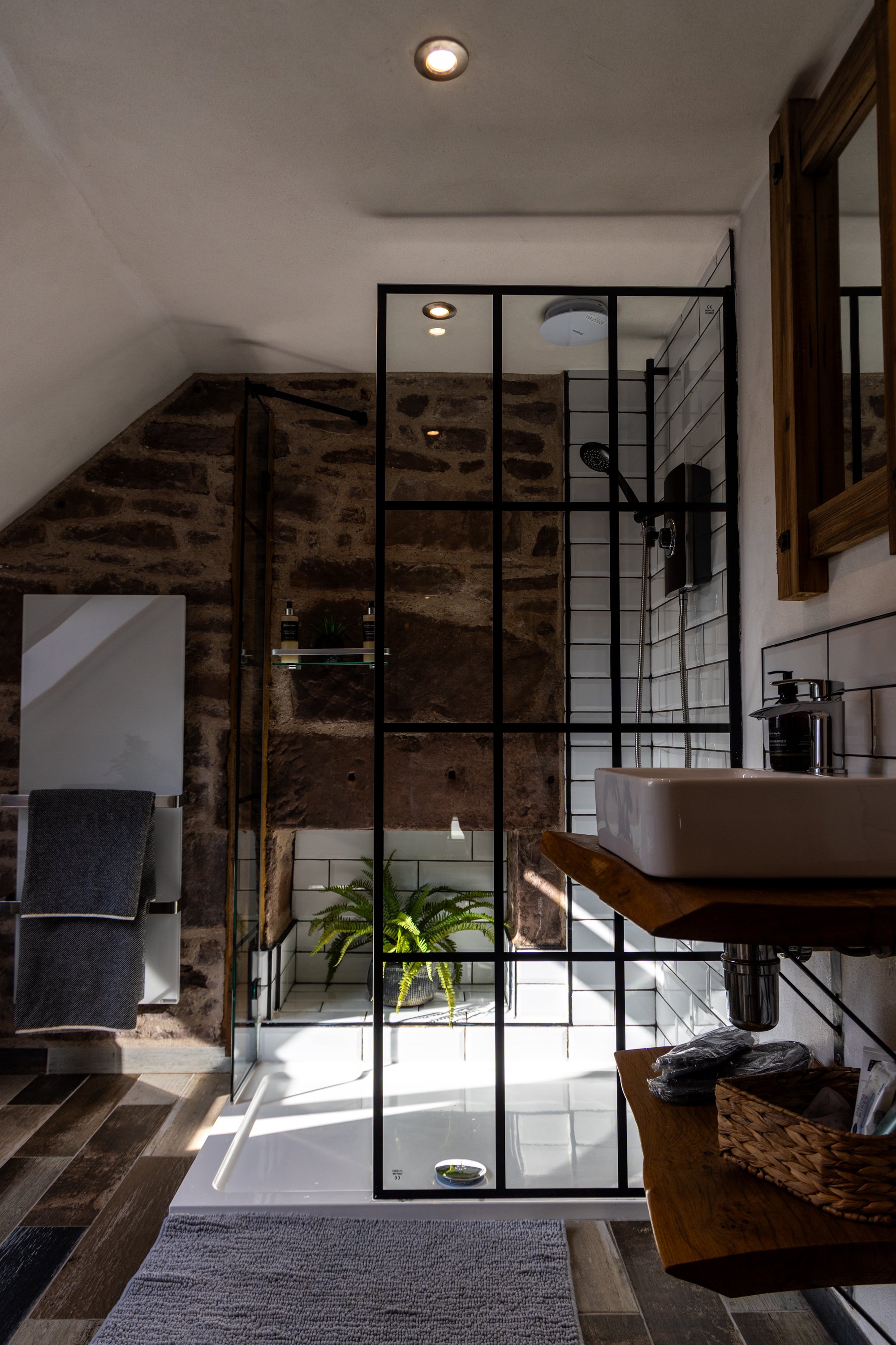 The Snug & River Hideaway-55.jpg