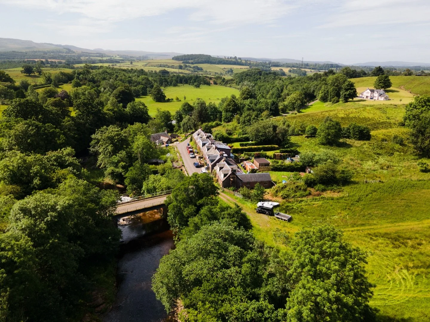 Our cosy spot is now taking New Year bookings, and dates are already filling up fast. Whether you&rsquo;re dreaming of a quiet retreat, a creative reset, or memorable moments with the people you love, this is your sign to lock it in. 🌿🏡