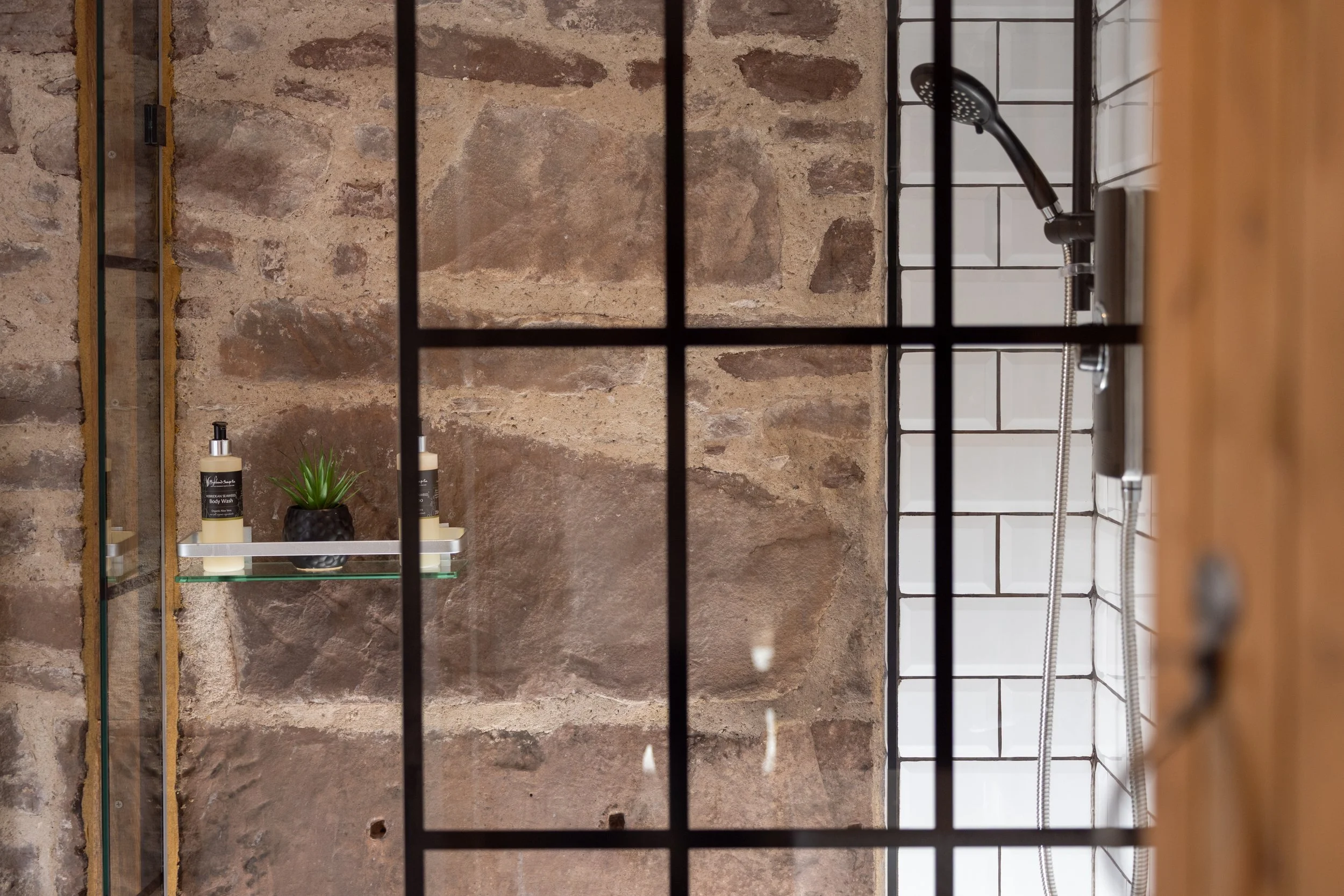 The Snug & River Hideaway-66.jpg