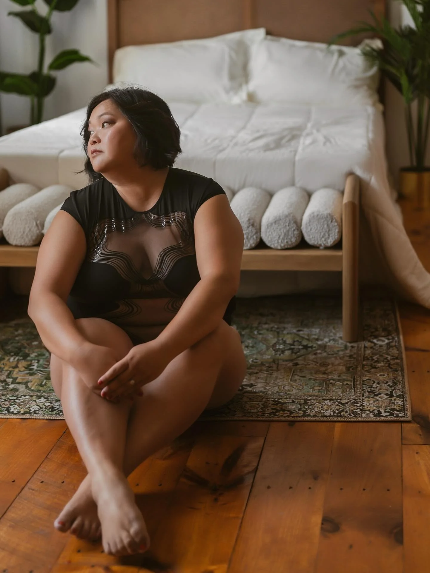 We have been so spoiled this week by so many incredible reviews!! Read more about this beautiful Ren Room client&rsquo;s experience below 🥹

&ldquo;I have wanted to book a boudoir session for so long and always kept coming up with reasons to delay i