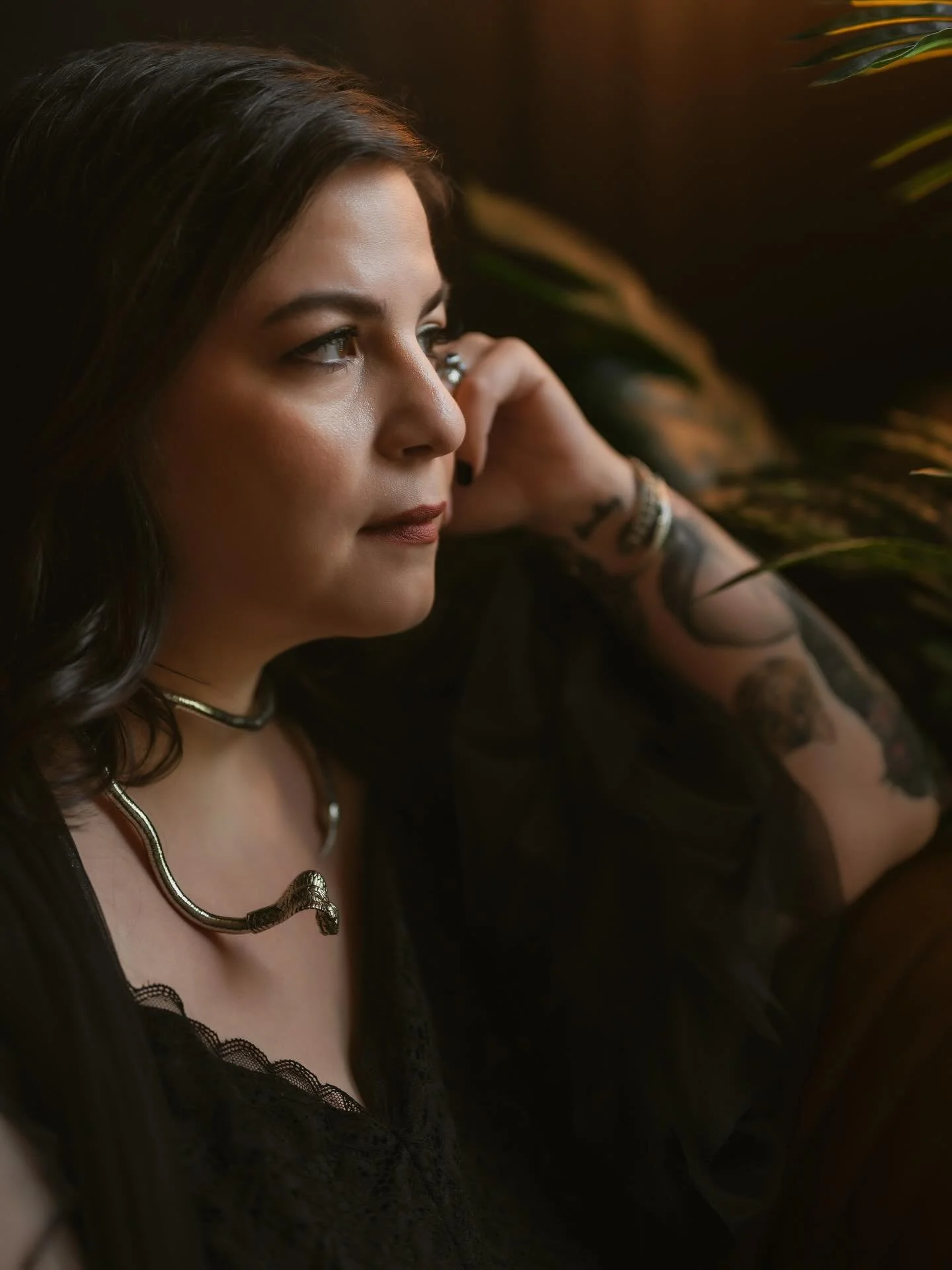 ^^^ the way Ren Room email subscribers are waiting to refresh their inboxes for the biggest sale of the year 👀 

I can&rsquo;t WAIT to launch this years BEST BLACK FRIDAY SALE EVER - and my email subscribers only have to wait 12 more hours because t