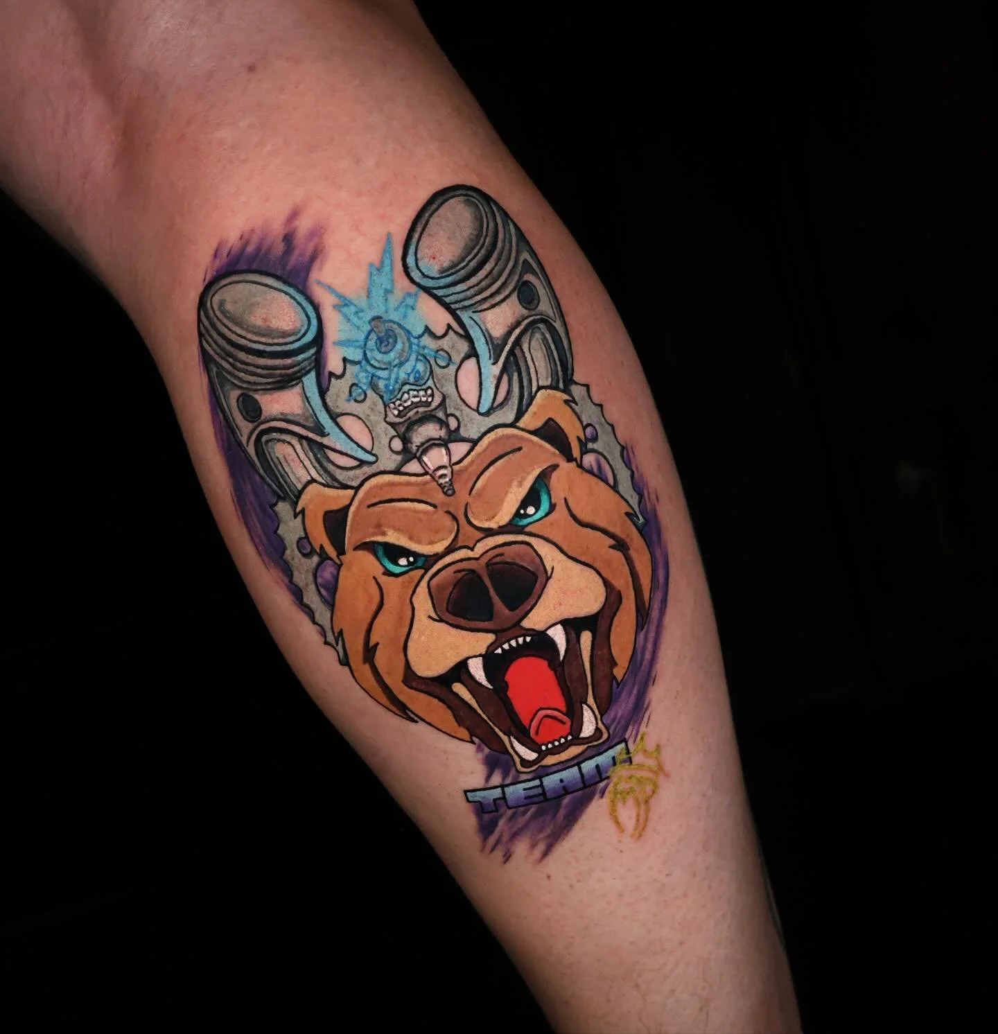 Team MP - 🏁

Had the absolute pleasure of doing this reworking of my clients family race logo. Such a fun session adding some new school style flair to this one for Richard. 🔥

Keeping the base of the bear the same with a few minor alterations, add