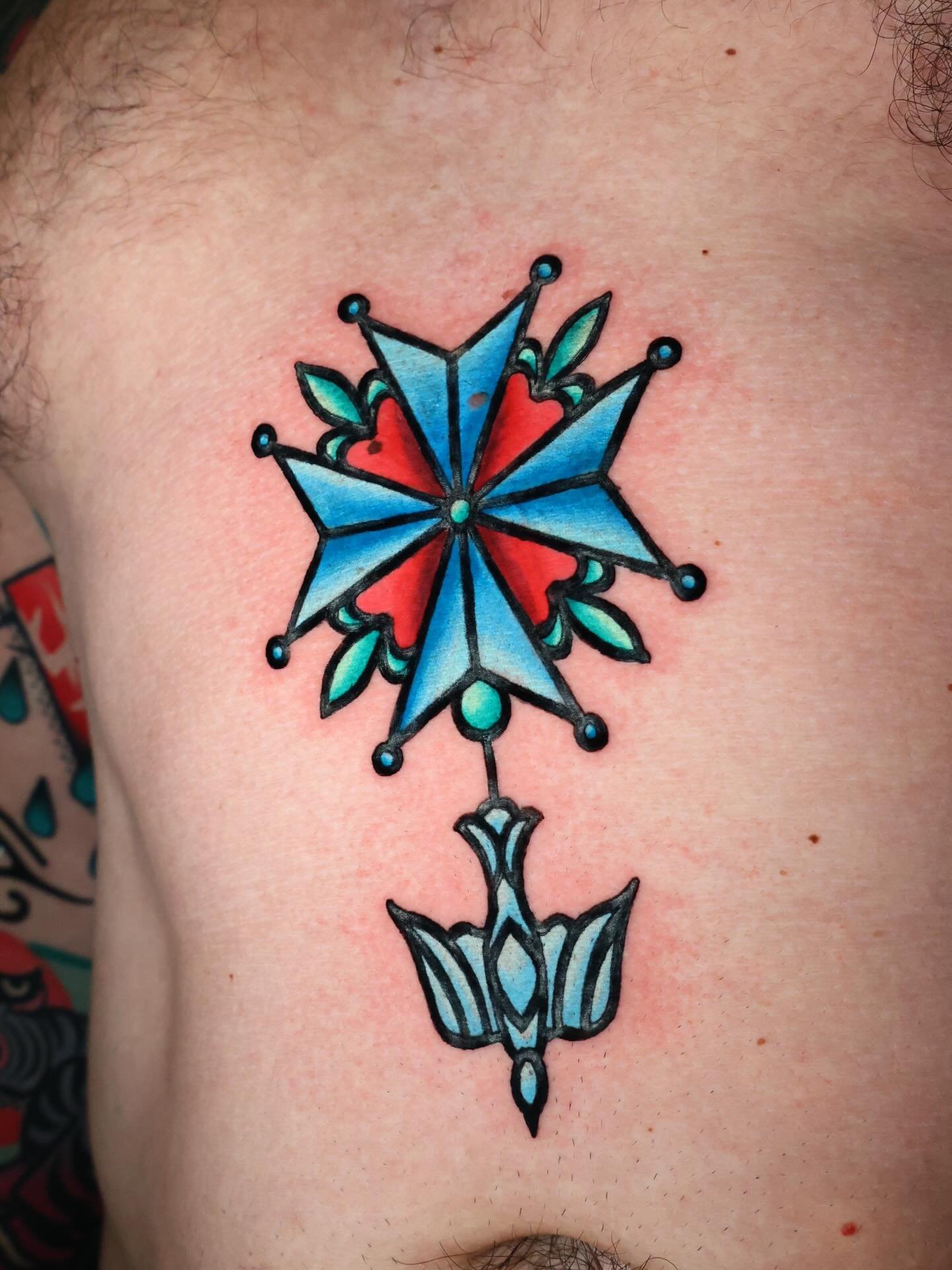 Stained Glass Huguenot Cross ✨

A symbol of perseverance, freedom of belief, and generational heritage - reinterpreted through stained glass.

When @jagis_dee approached me with this piece, rooted in his family history, the brief was simple: trust th