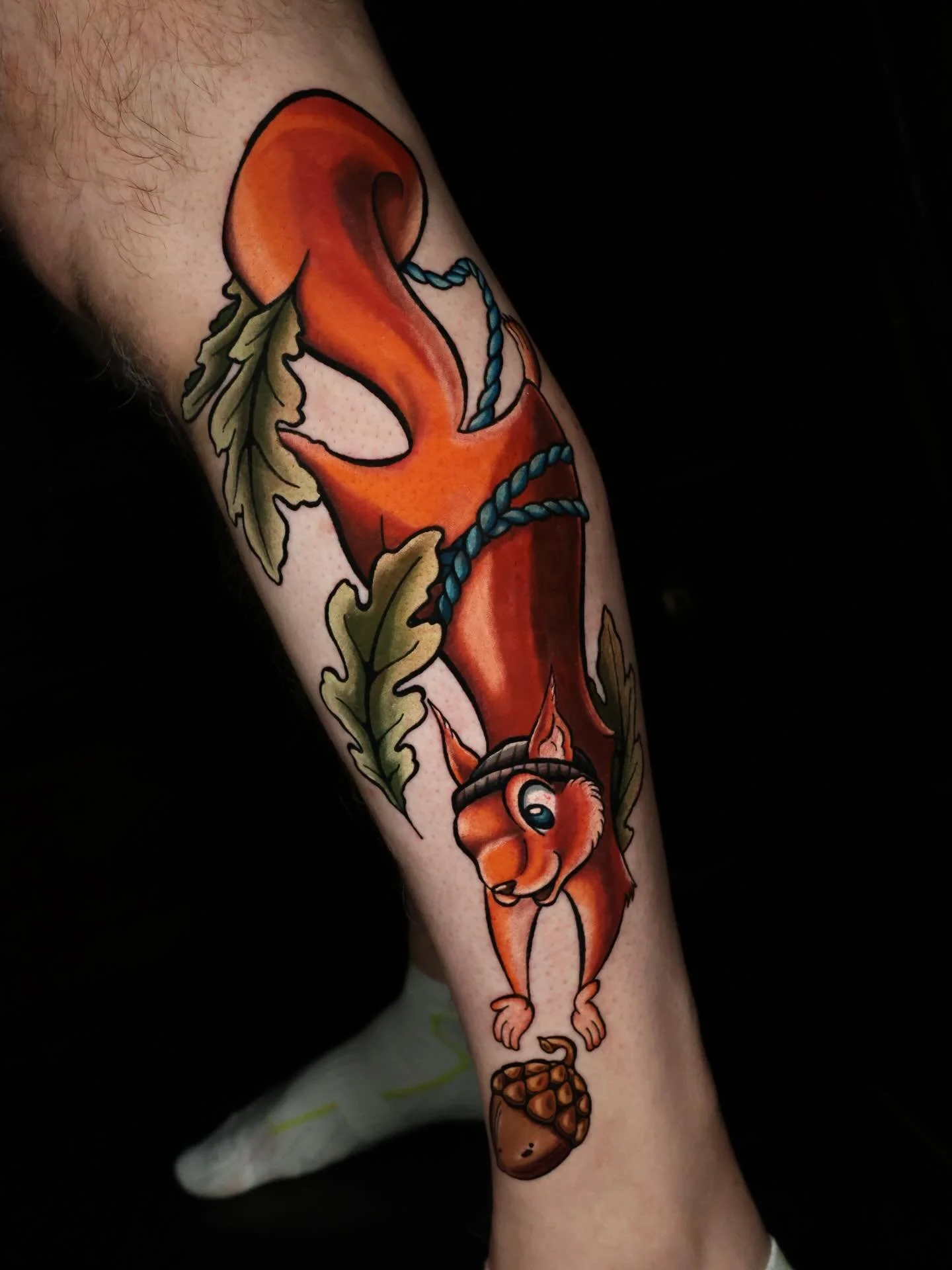Mission Squirrepossible - The Crown Jewels 🐿️

Done for my Dad, I had such a fun time doing this tiny thief going for his life goal, &lsquo;the great acorn&rsquo;.

Before I came into tattooing me and my dad worked together most my life, from the pr