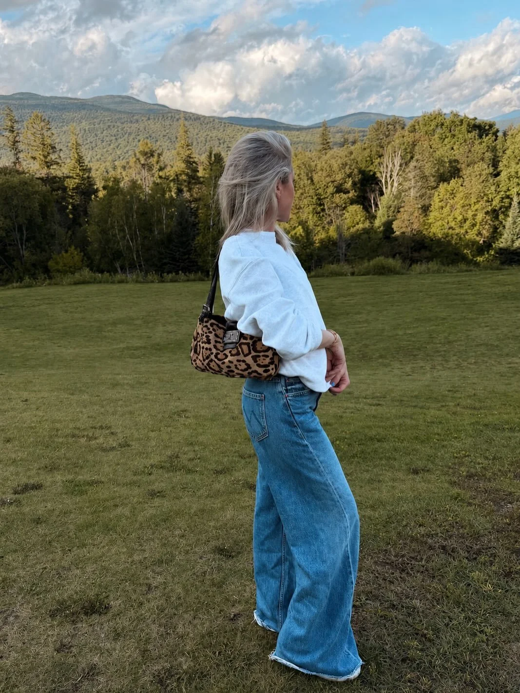 Went to the mountains &amp; spotted a wild, rare leopard 🐆

Catch her if you can. 8/6 @ 7:30pm est 🤎

pre-loveit.com 🍂✨