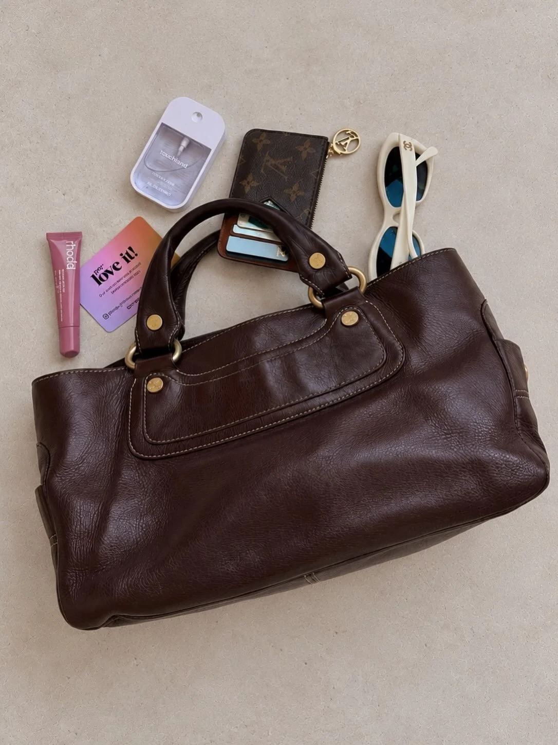 Did you know Michael Kors designed for C&eacute;line? 

Meet the Boogie bag, a 2002 discontinued &amp; understated luxury gem. Worn by Madonna &amp; featured on Charlotte in Sex &amp; the City. 

It will be part of our under $700 drop~ live date to b