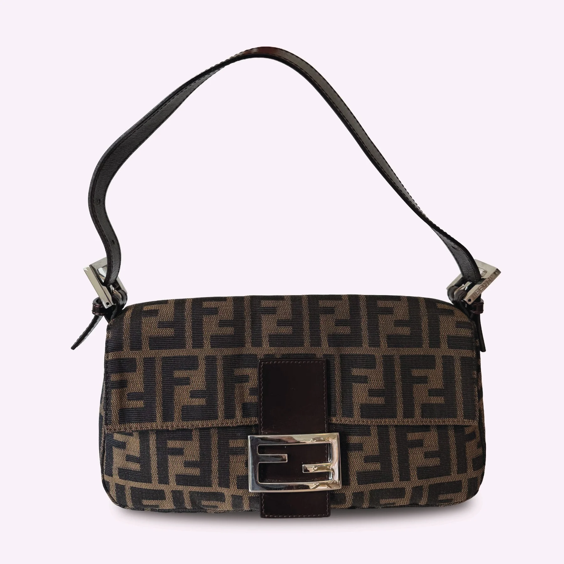 Fendi_Baguette.jpg
