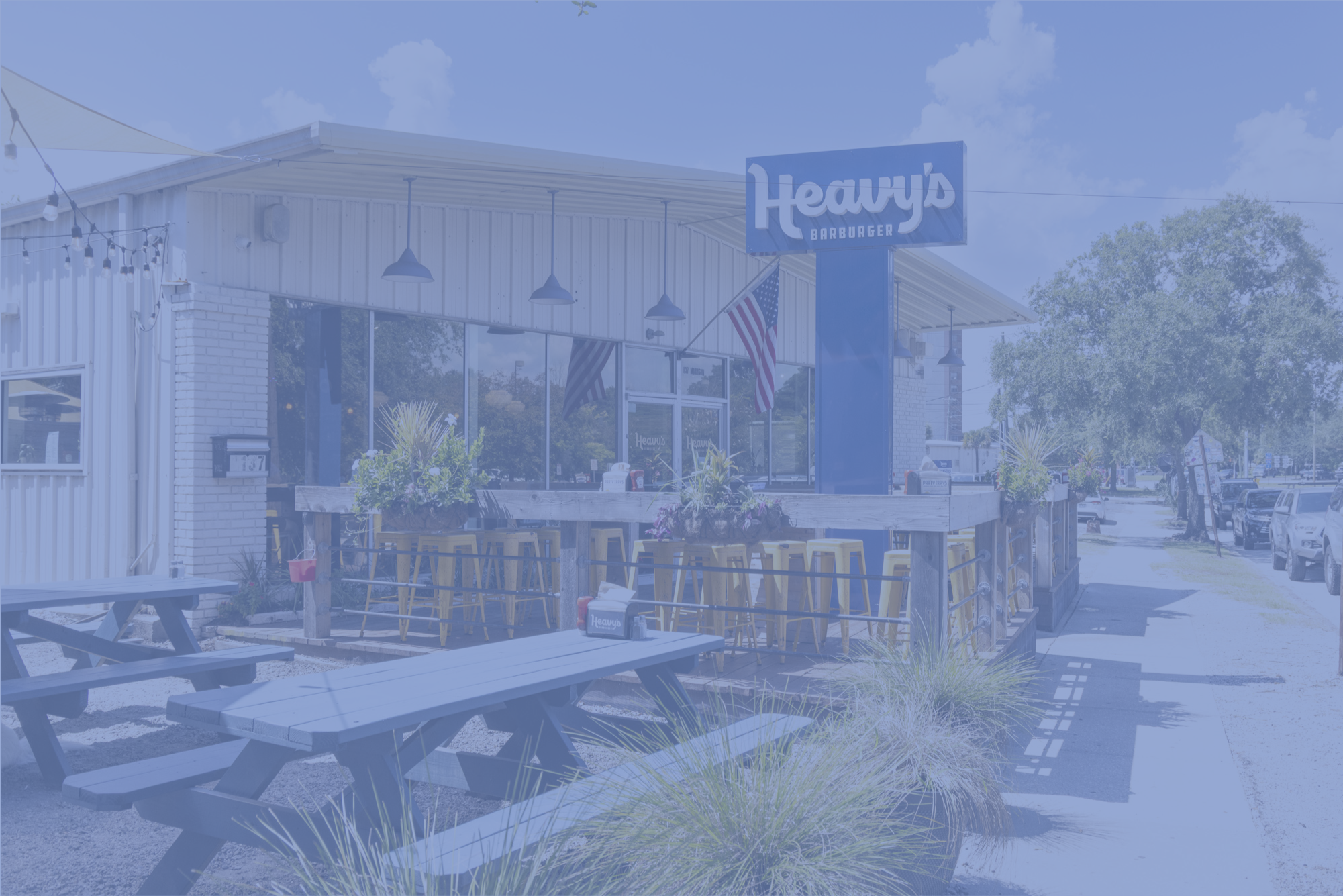 A photo of the exterior of Heavy's Barburger in Downtown Charleston