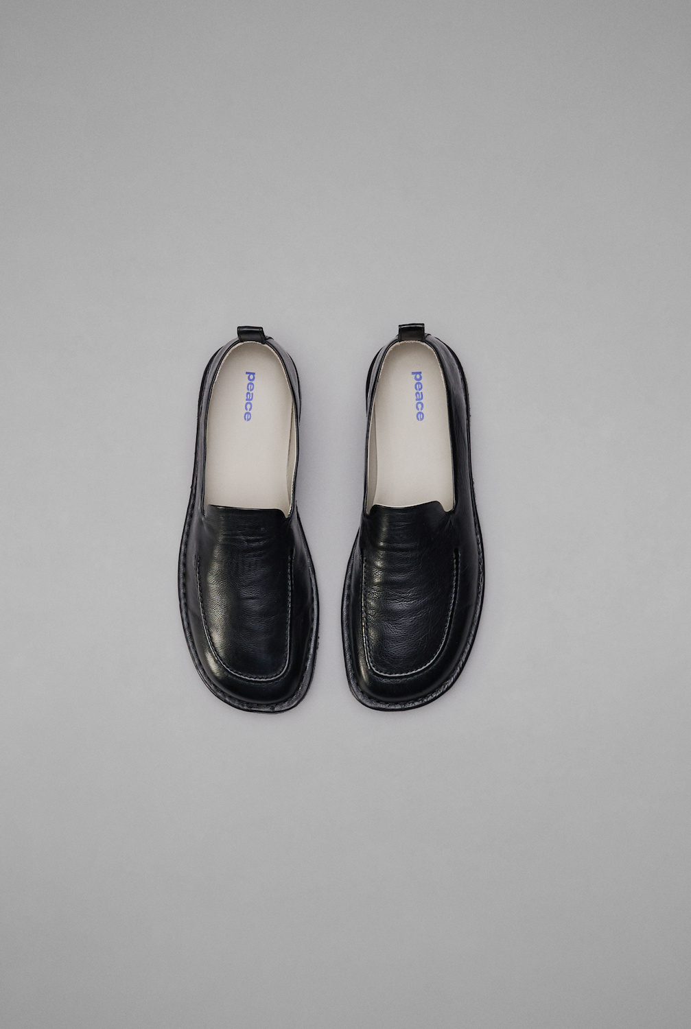Leather Loafer Top Down.png