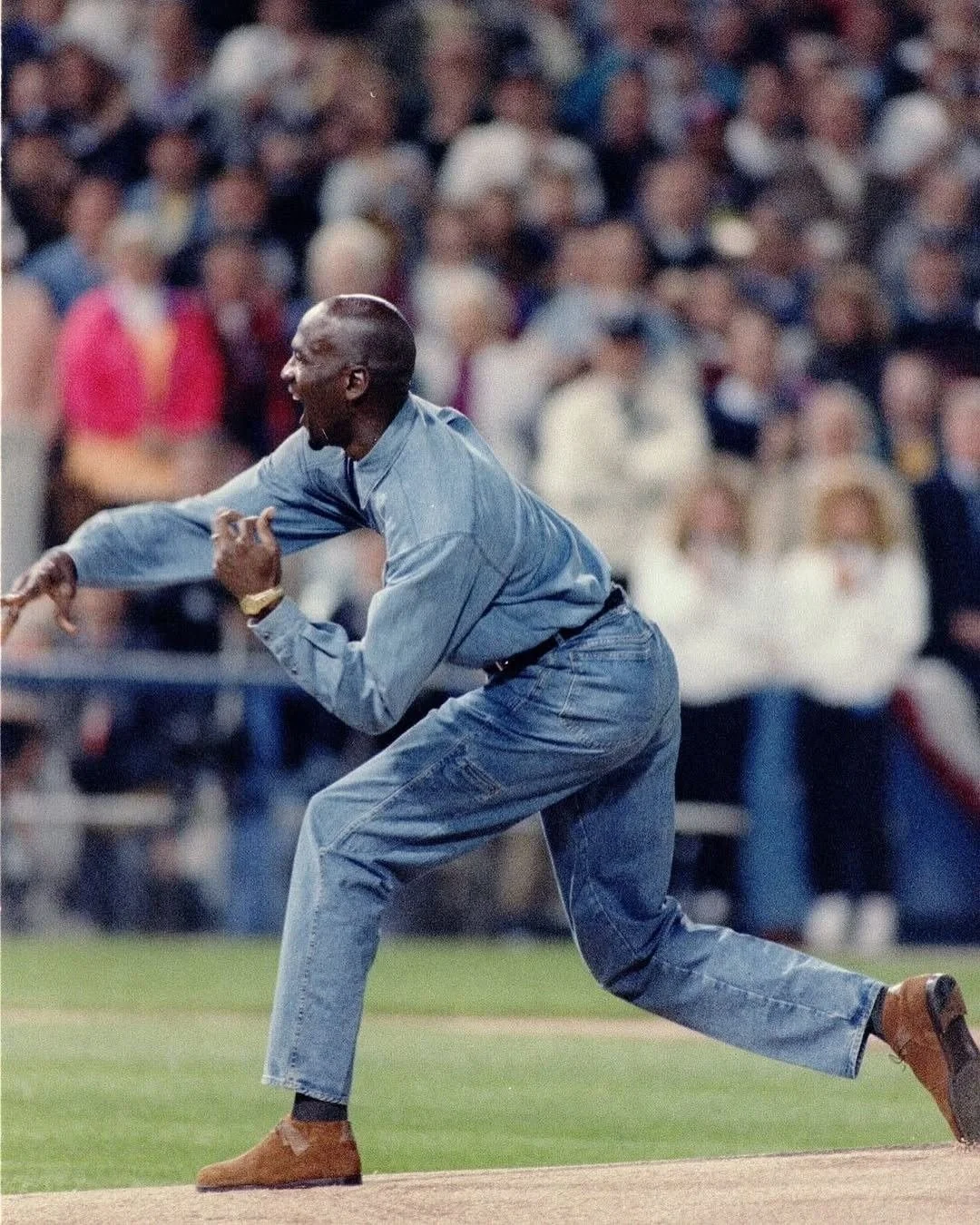 THE 90s TAPER JEAN