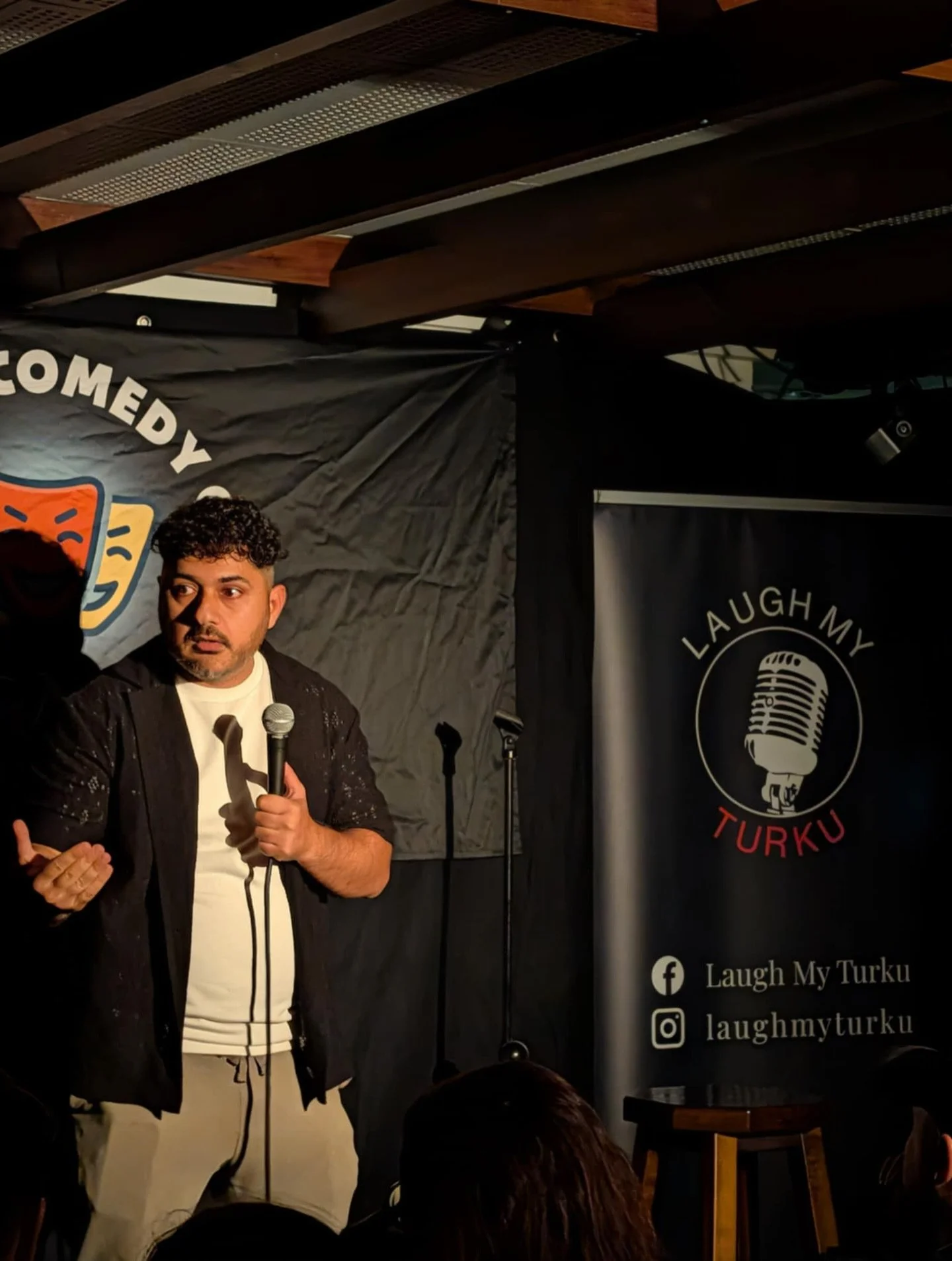 Taas huikea viikonloppu It&auml;-Helsingin ja Turun v&auml;lill&auml; &mdash; hyv&auml; meininki, mahtavat tyypit ja niin paljon hauskaa! 🙌🎶 #it&auml;helsinki #turku #standupsuomi #standupcomedy