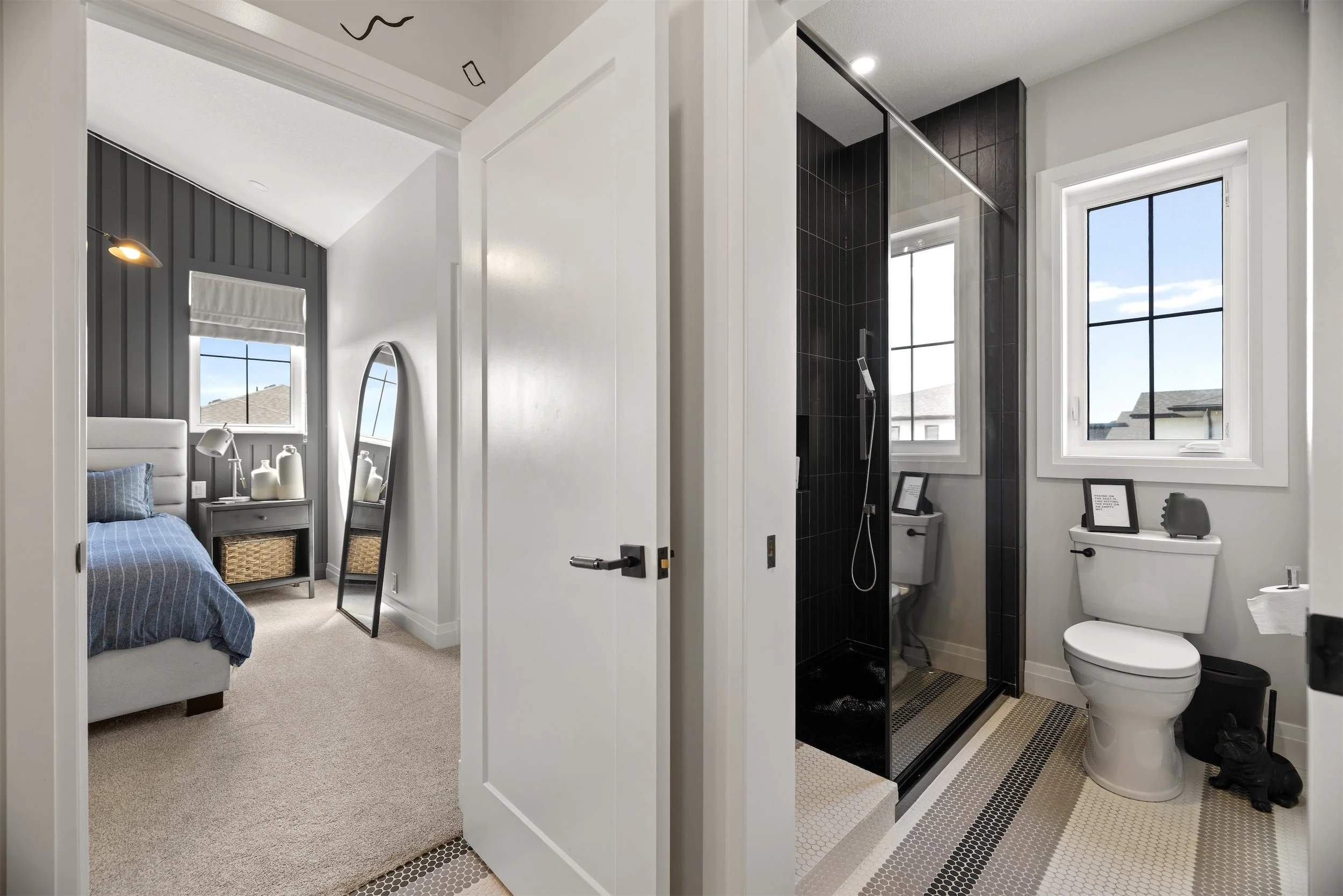 4217 Elderberry Cres - 48. Jack & Jack Bathroom.jpeg