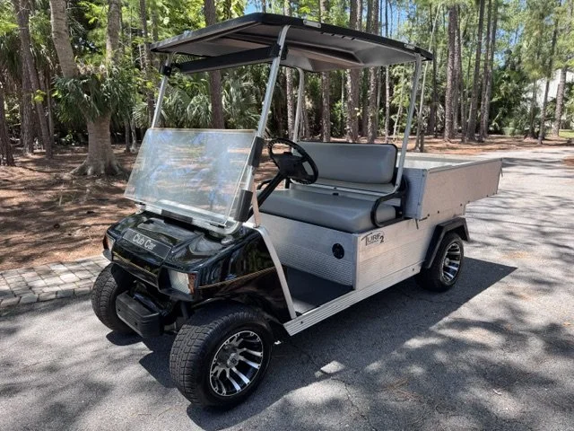 2011 Club Car Turf 2 Carryall