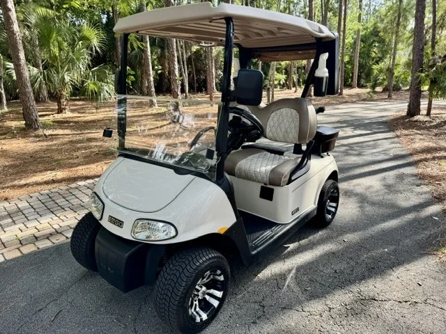2015 EZGO RXV
