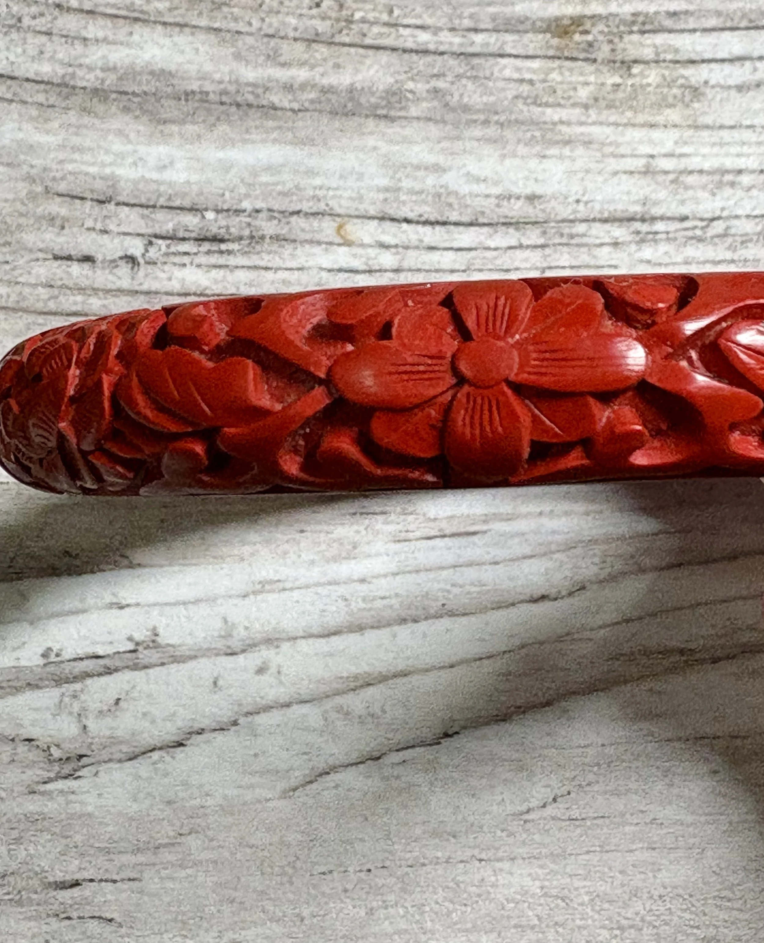 Elegant Chinese Cinnabar Floral Bangle