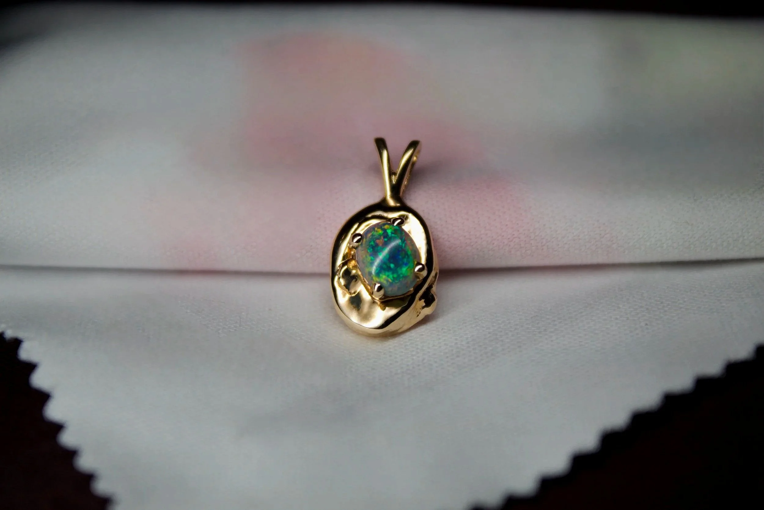 Northern Lights Freeform Pendent