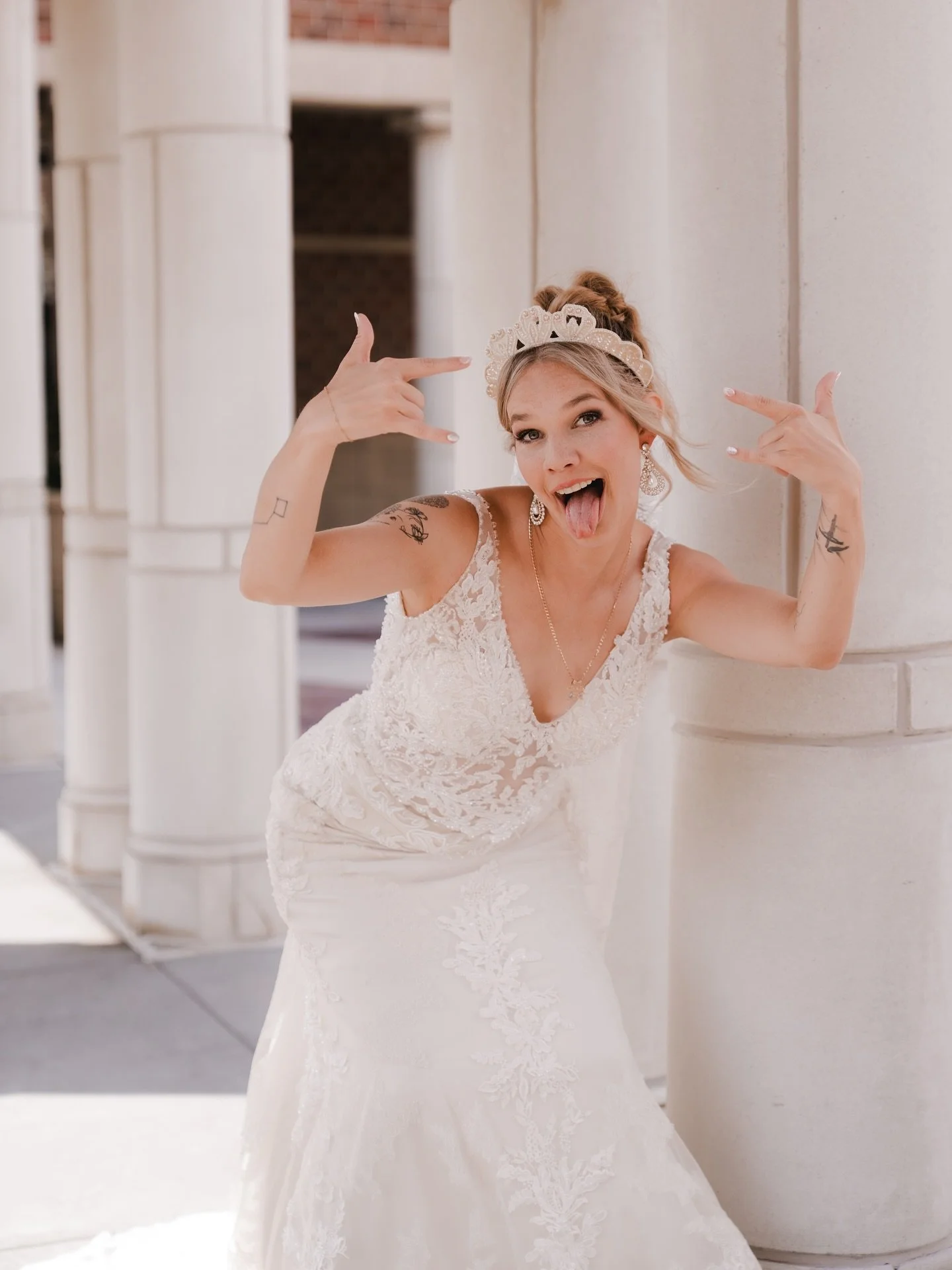 ✨BRIDES✨ just wanna have fun 🥂🎉🪩

its another wedding weekend in the midwest, lets go!

.
. .
. . . 
wedding photographer &bull; wedding videographer &bull; wedding photos &bull; wedding reception &bull; midwest wedding photographer &bull; dance f