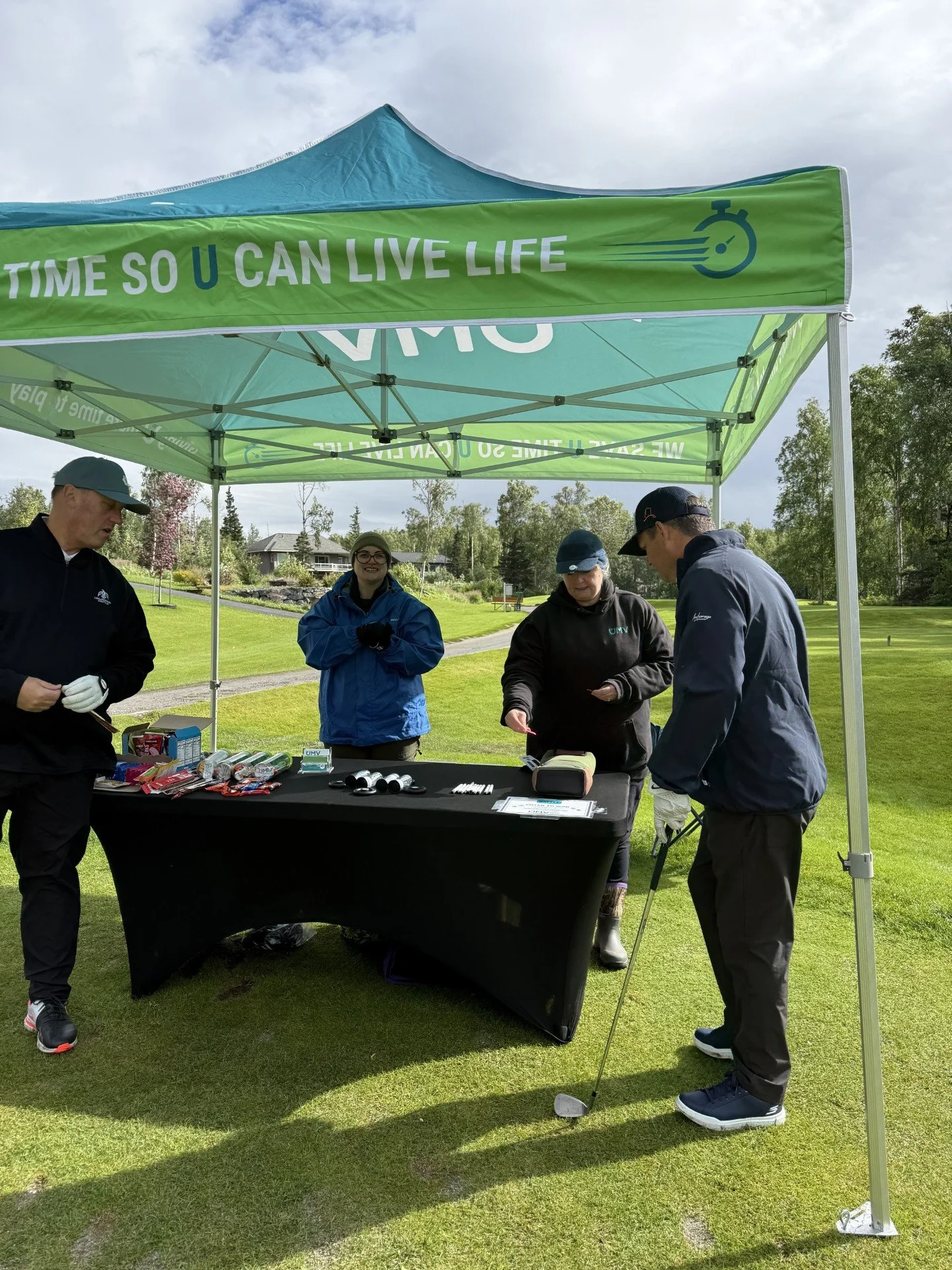 GOLF UMV Table.jpg
