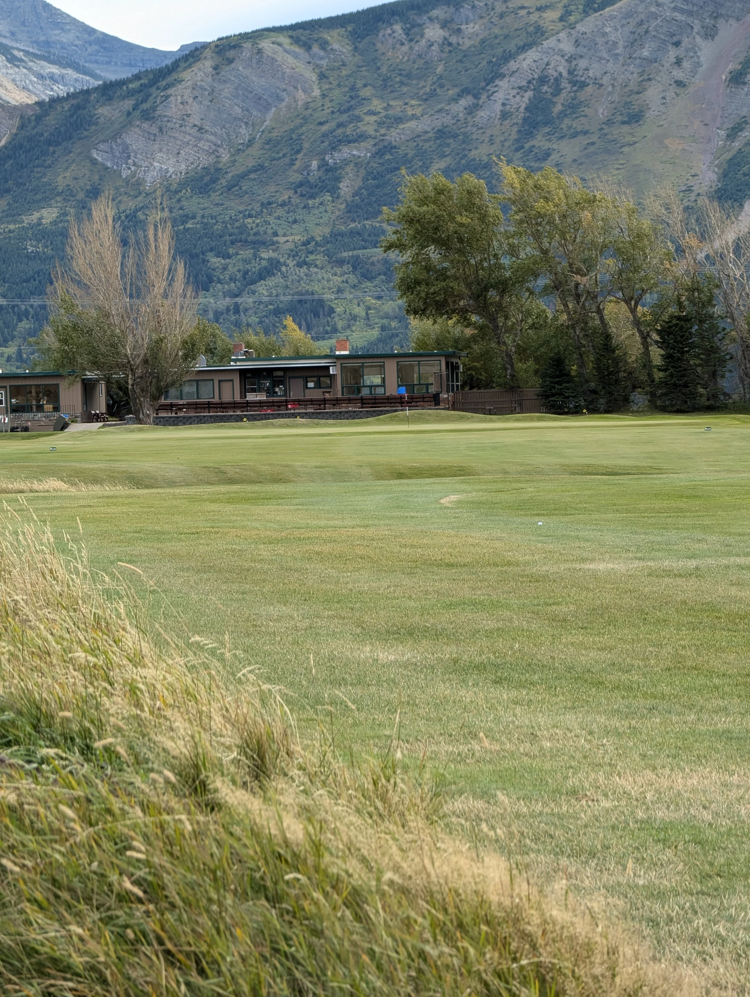 View of 18th green and clubhouse