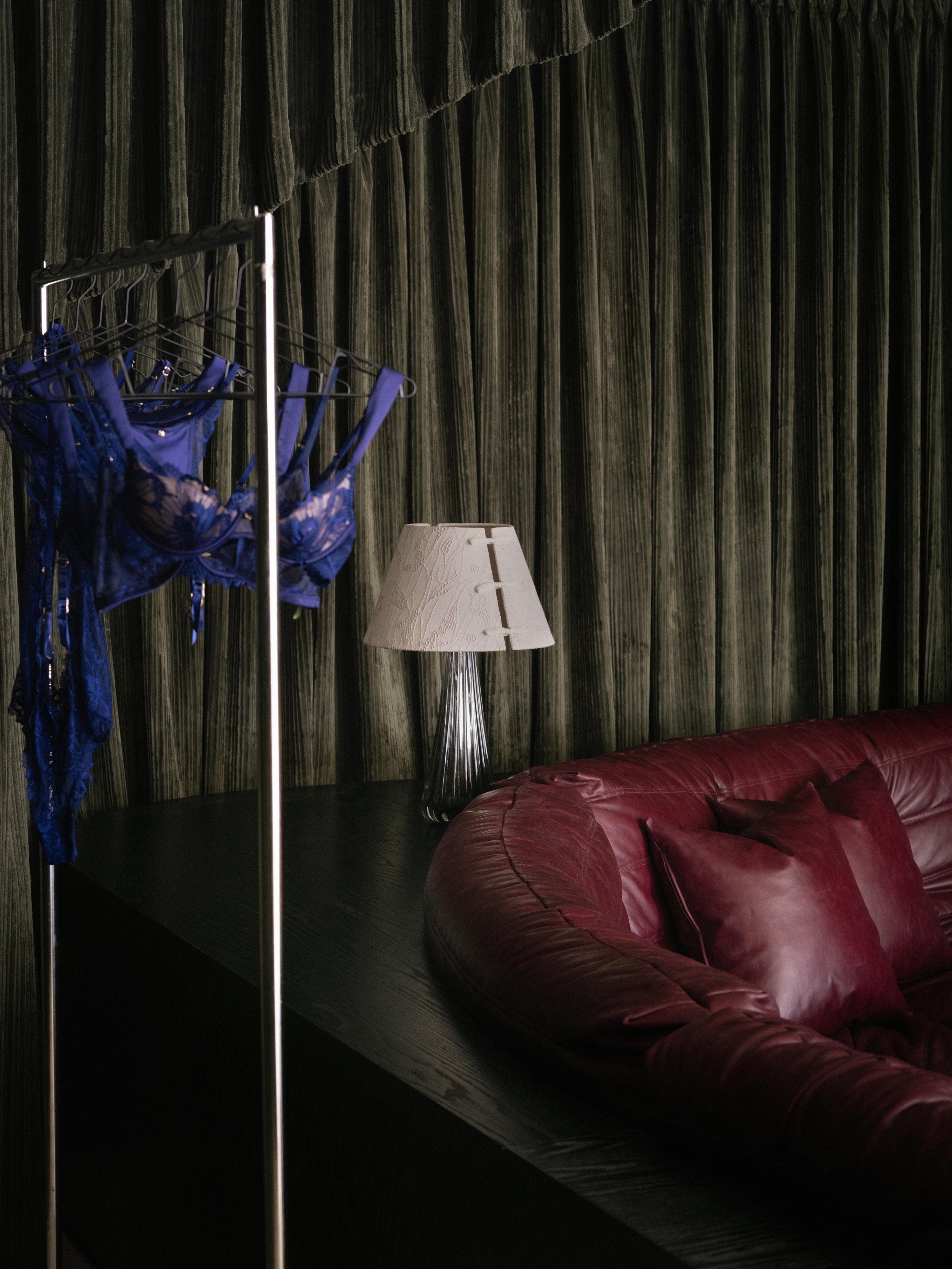EC-KKD-SYRN-Showroom-09.jpg