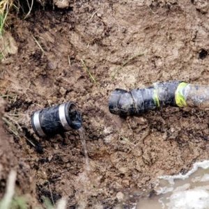 Offset sewer line with misaligned pipe sections in Broomfield CO