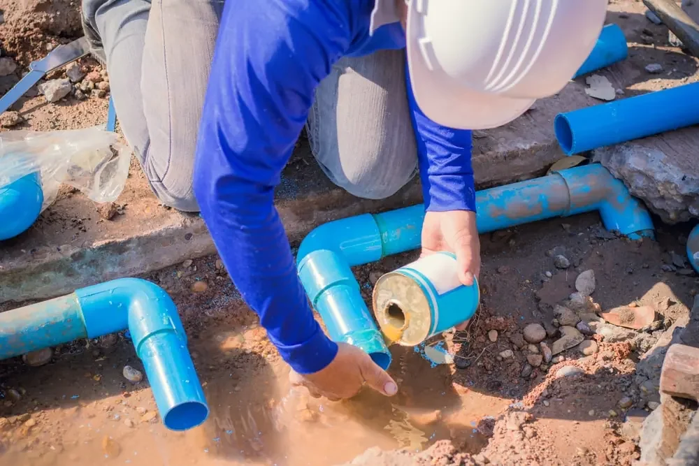 plumber in broomfield colorado repairing sewer line.