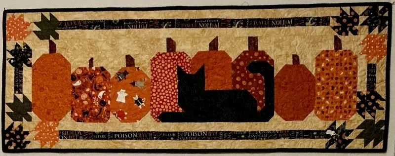 Kwartz Kat 16" x 42" 2/26 Onyx in Autumn Table Runner by Jessica Dayon
