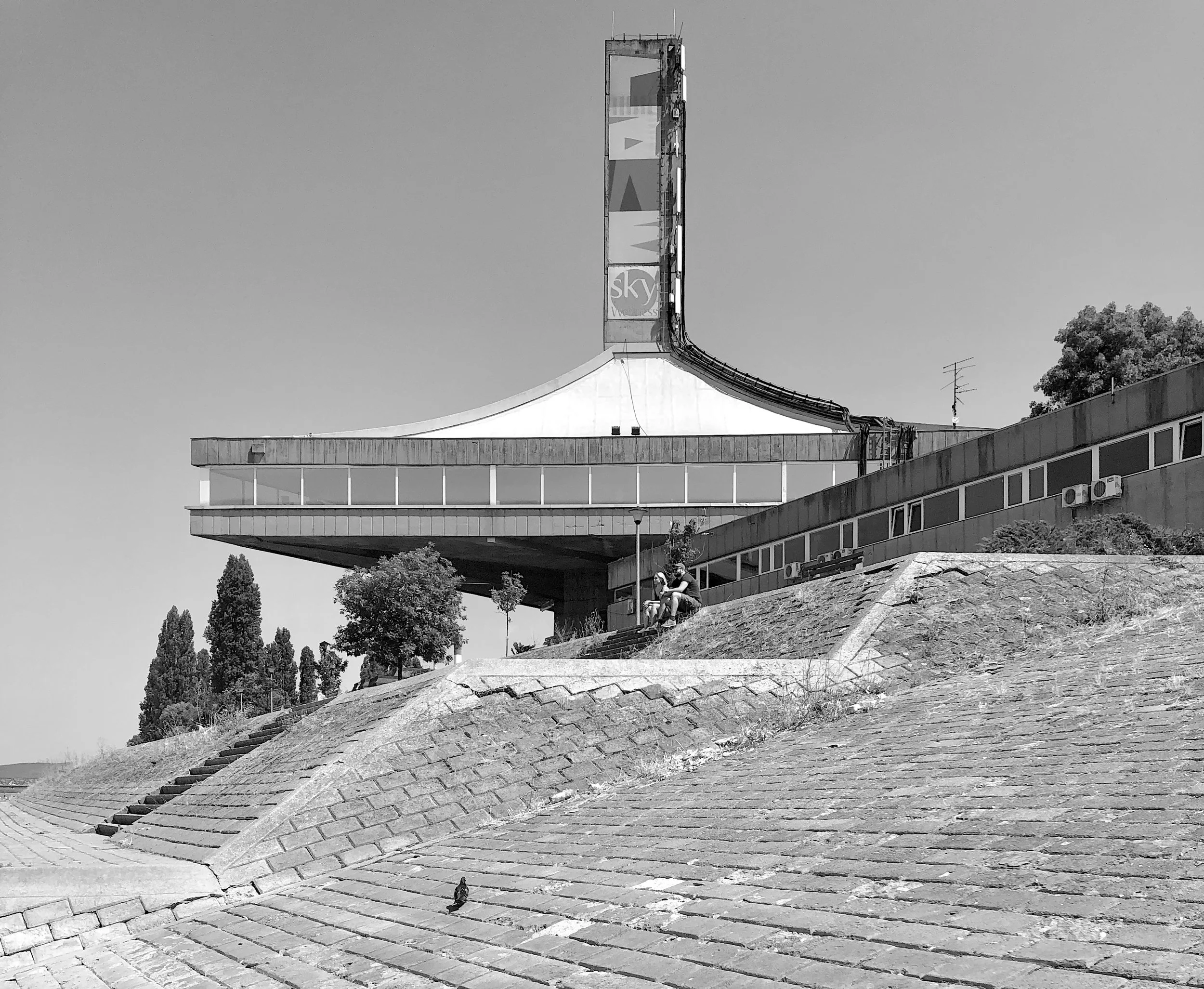 1973 - SKY BUILDING - 4OF7 - BELGRADE