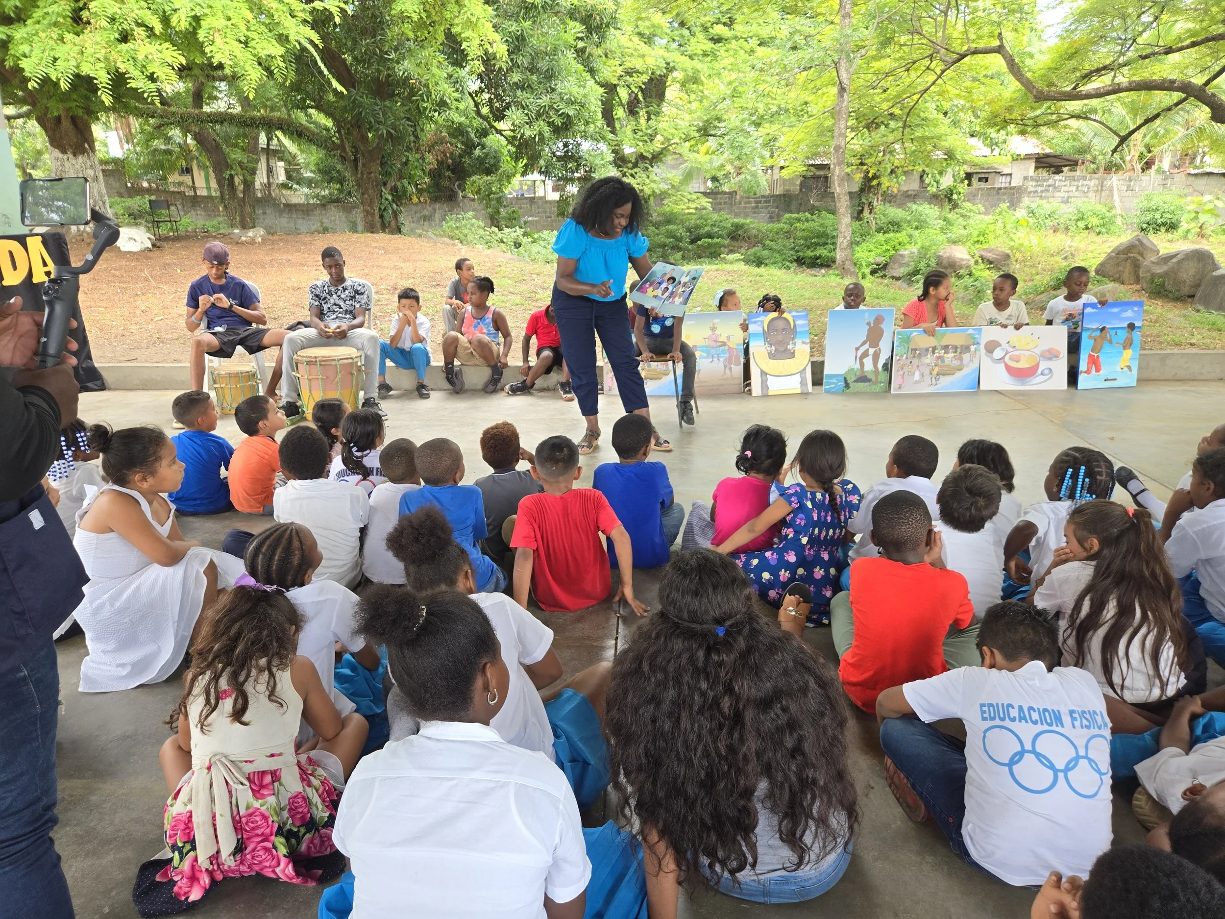 Inspiring Young Minds Through Art and Storytelling in Honduras - 2024