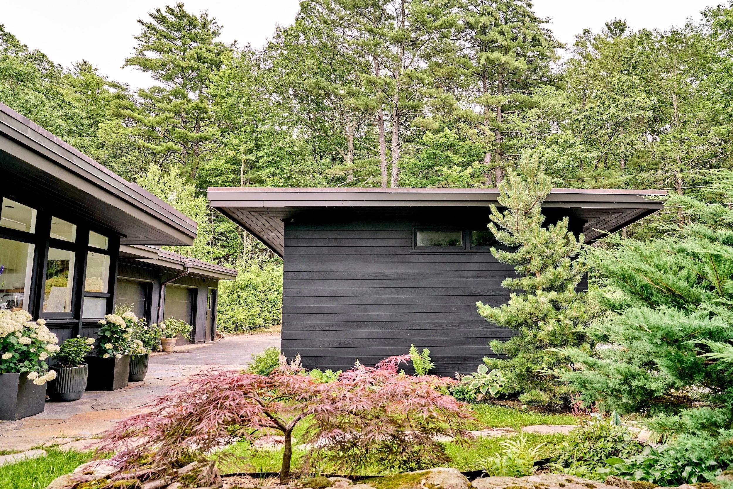 69ARNOLD_SHED1.jpg