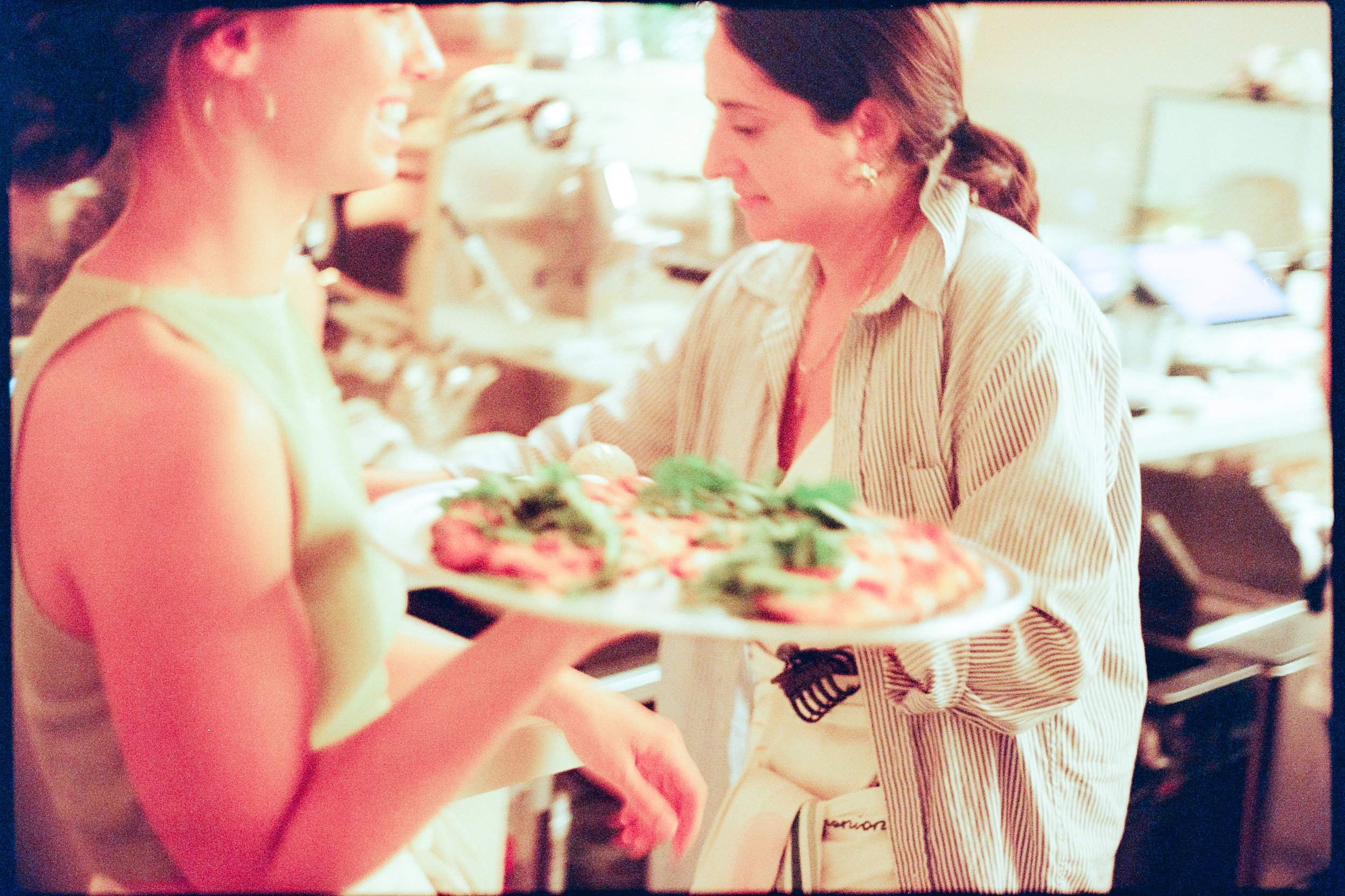 Copy of friendsandfam-376.jpg