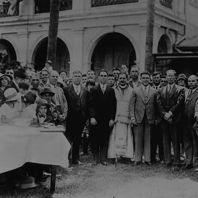 ΝΟΣΤΟΙ | Homecomings: Stories of the Ionian Island Diaspora in Queensland