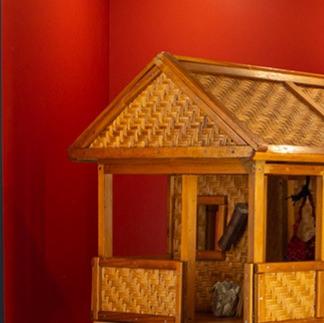 un/tethered: connections through storytellers from Papua New Guinea 